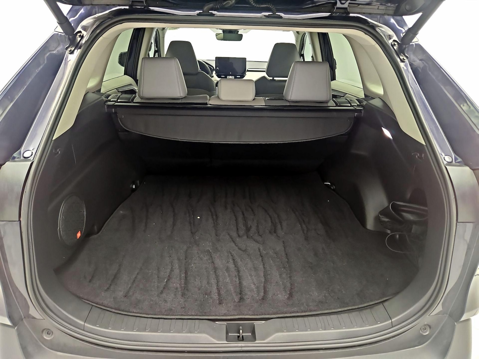 2025 Toyota RAV4 Limited - Photo 19