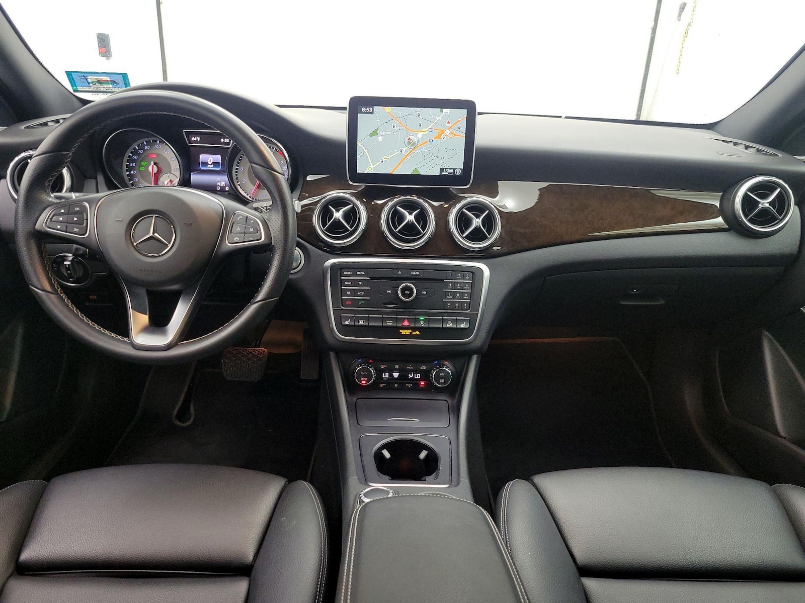 2016 Mercedes-Benz GLA-Class GLA250 - Photo 10