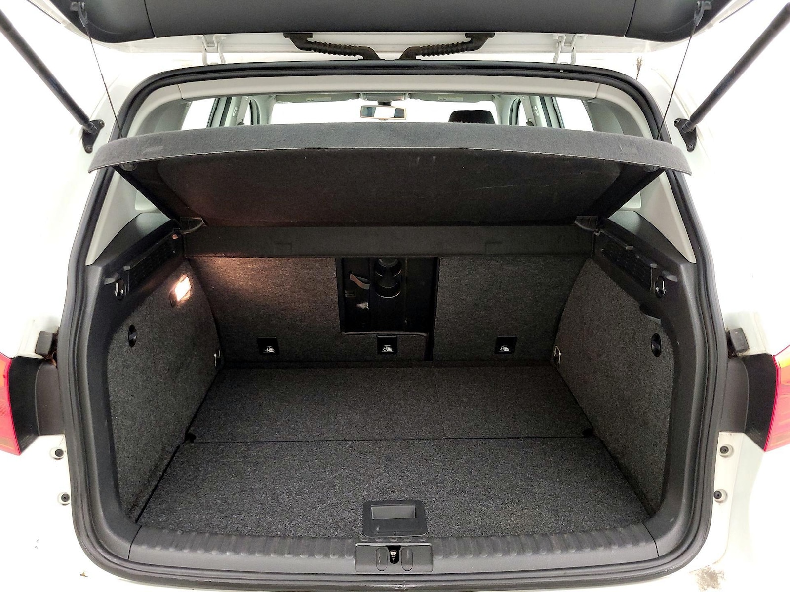 2017 Volkswagen Tiguan S - Photo 11