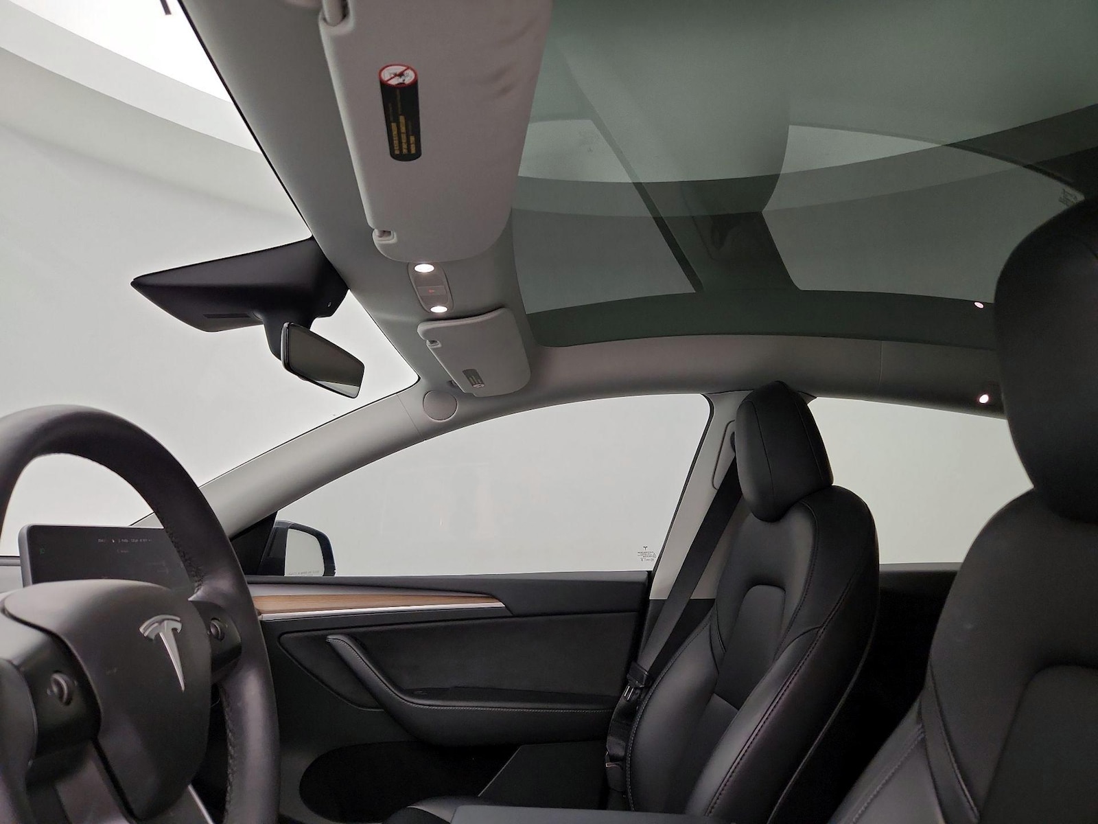 2022 Tesla Model Y Long Range - Photo 18