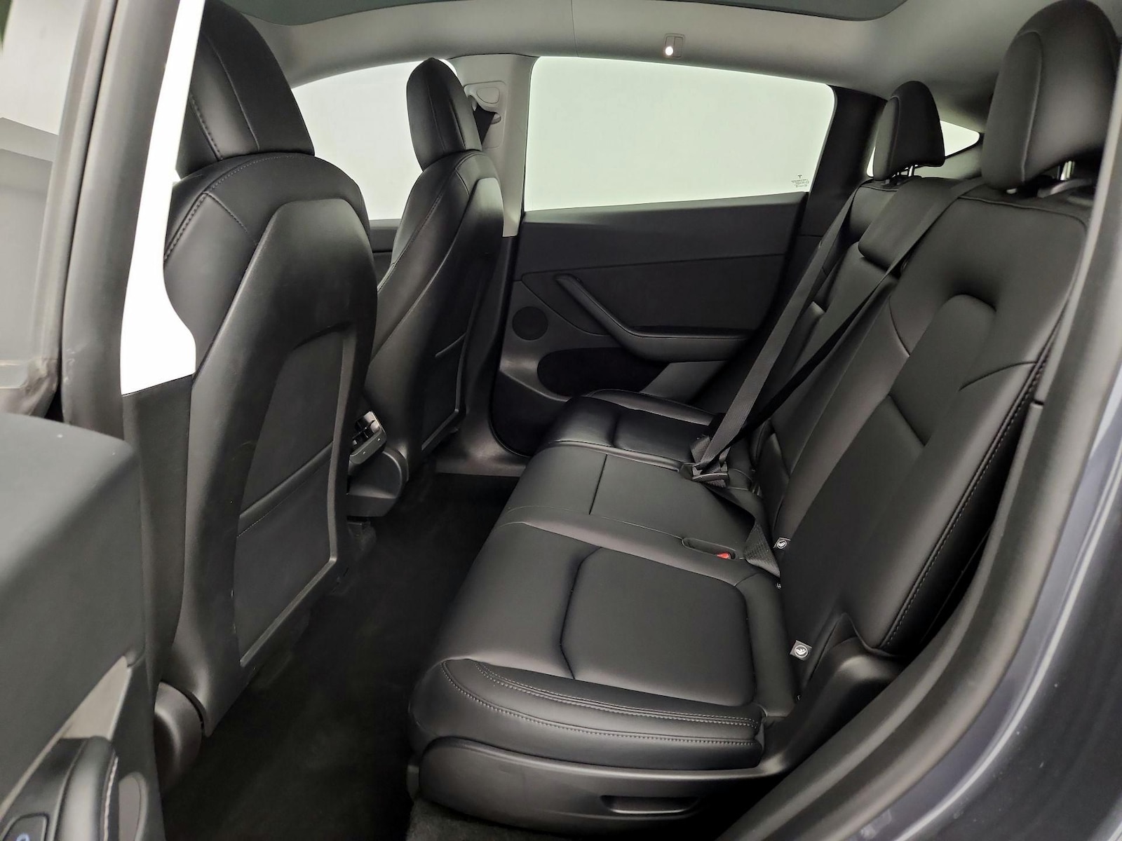 2022 Tesla Model Y Long Range - Photo 19