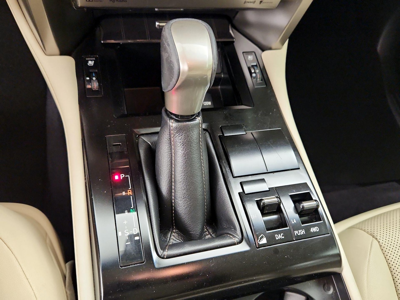 2021 Lexus GX PREMIUM - Photo 19