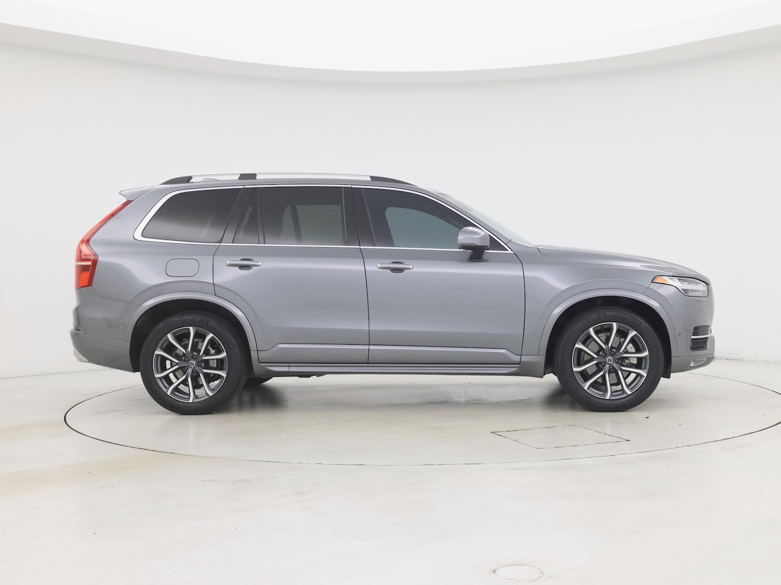 2016 Volvo XC90 Momentum - Photo 8