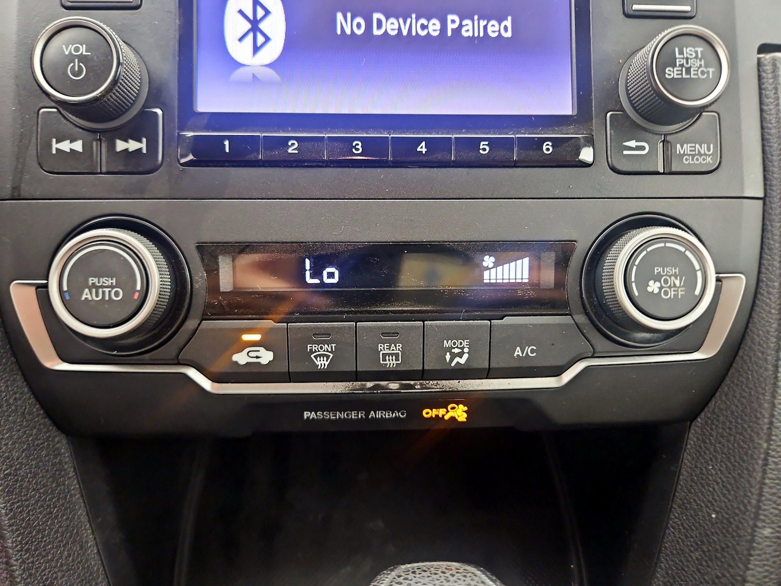2018 Honda Civic LX - Photo 17