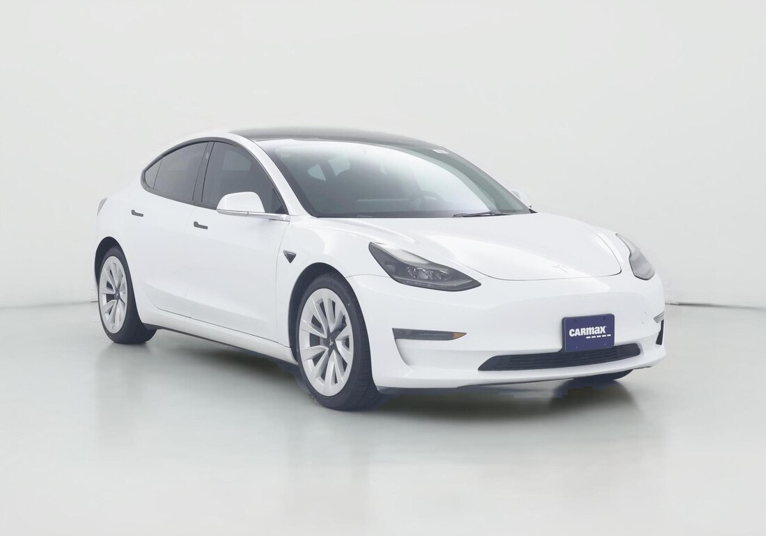 2023 Tesla Model 3 Rear-Wheel Drive in White — CarMax photo