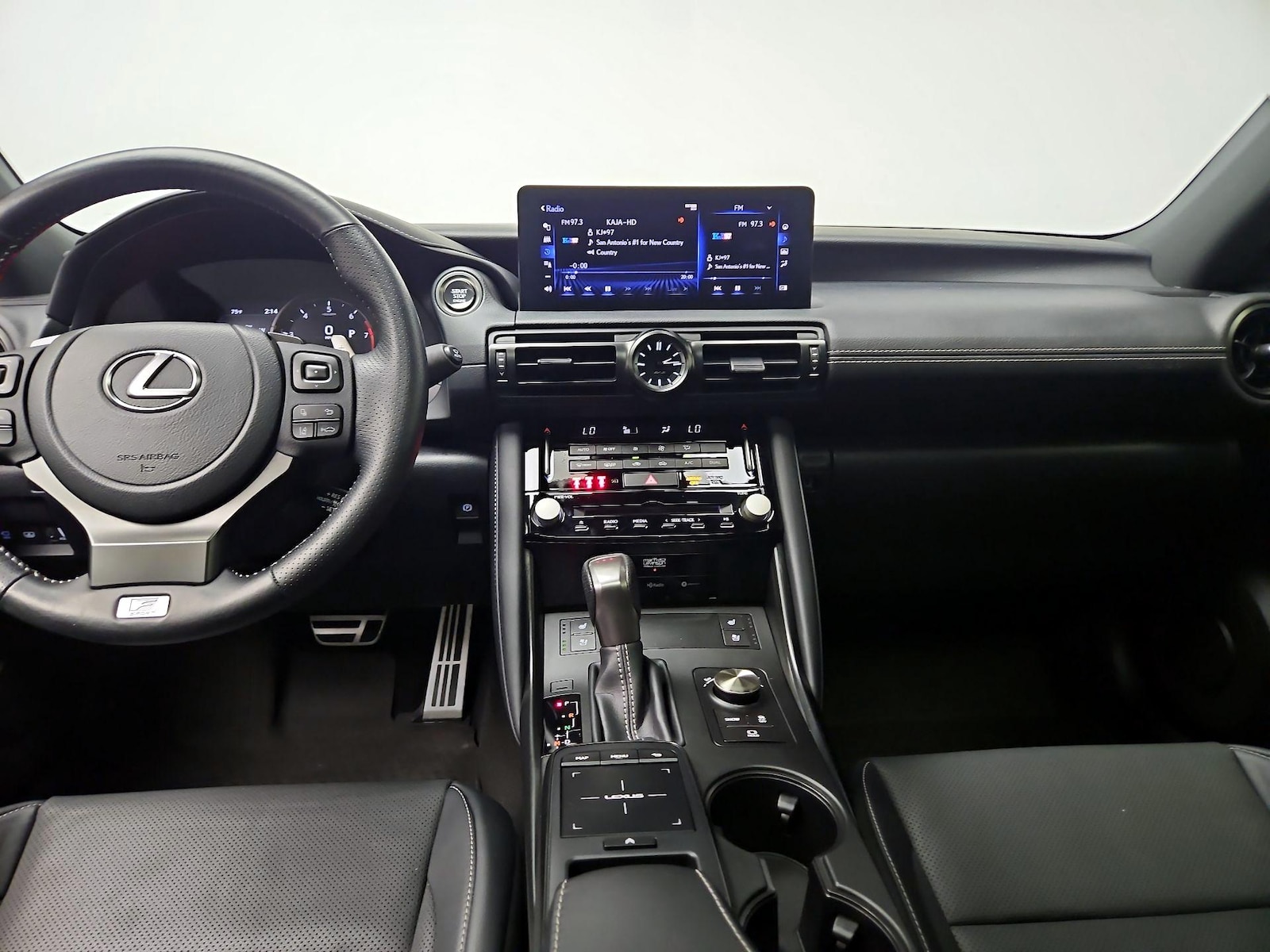 2024 Lexus IS 350 F SPORT - Photo 10
