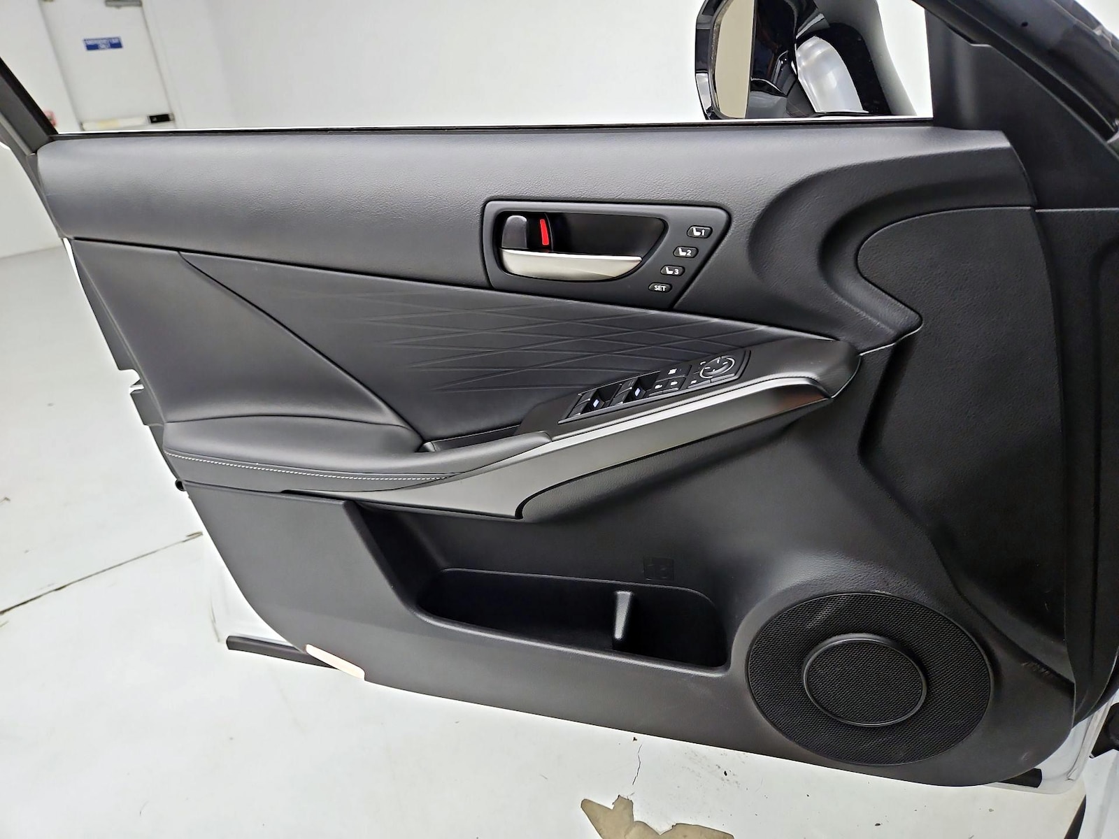 2024 Lexus IS 350 F SPORT - Photo 13