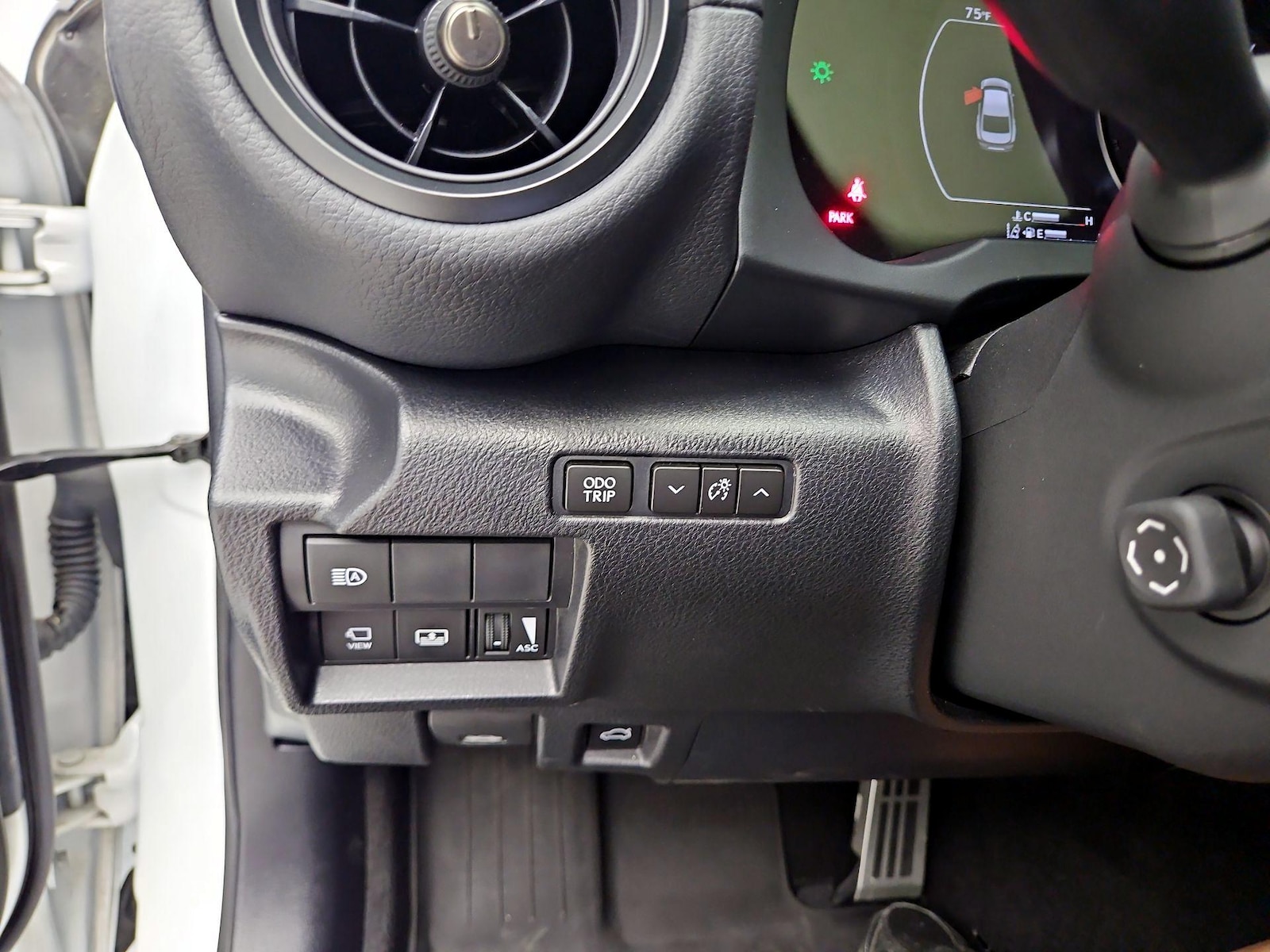 2024 Lexus IS 350 F SPORT - Photo 14