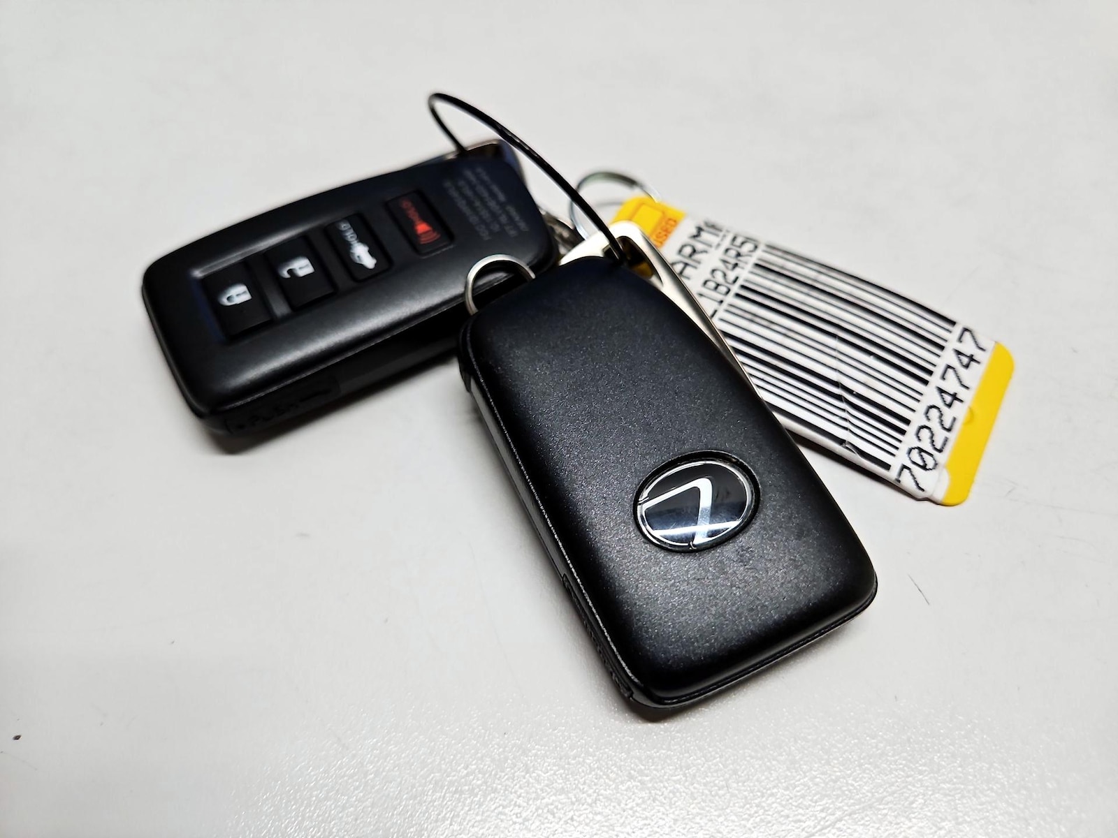 2024 Lexus IS 350 F SPORT - Photo 25
