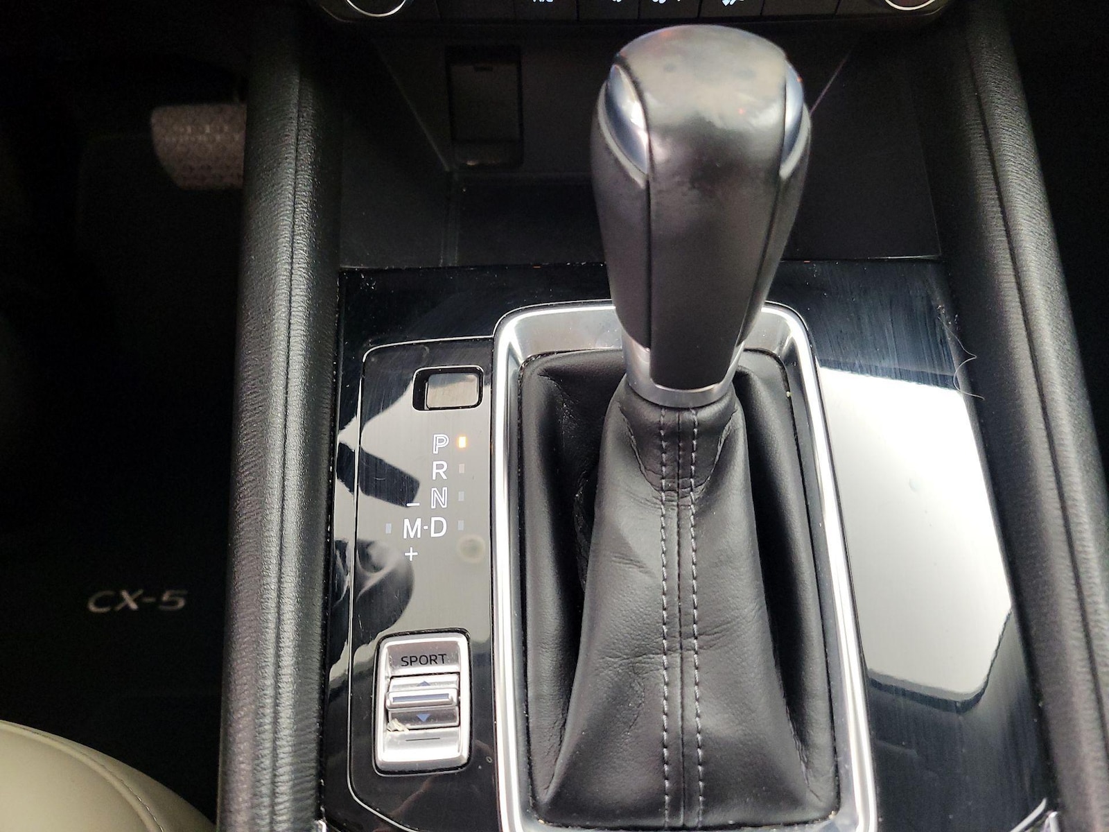 2023 Mazda CX-5 S Select Package - Photo 18