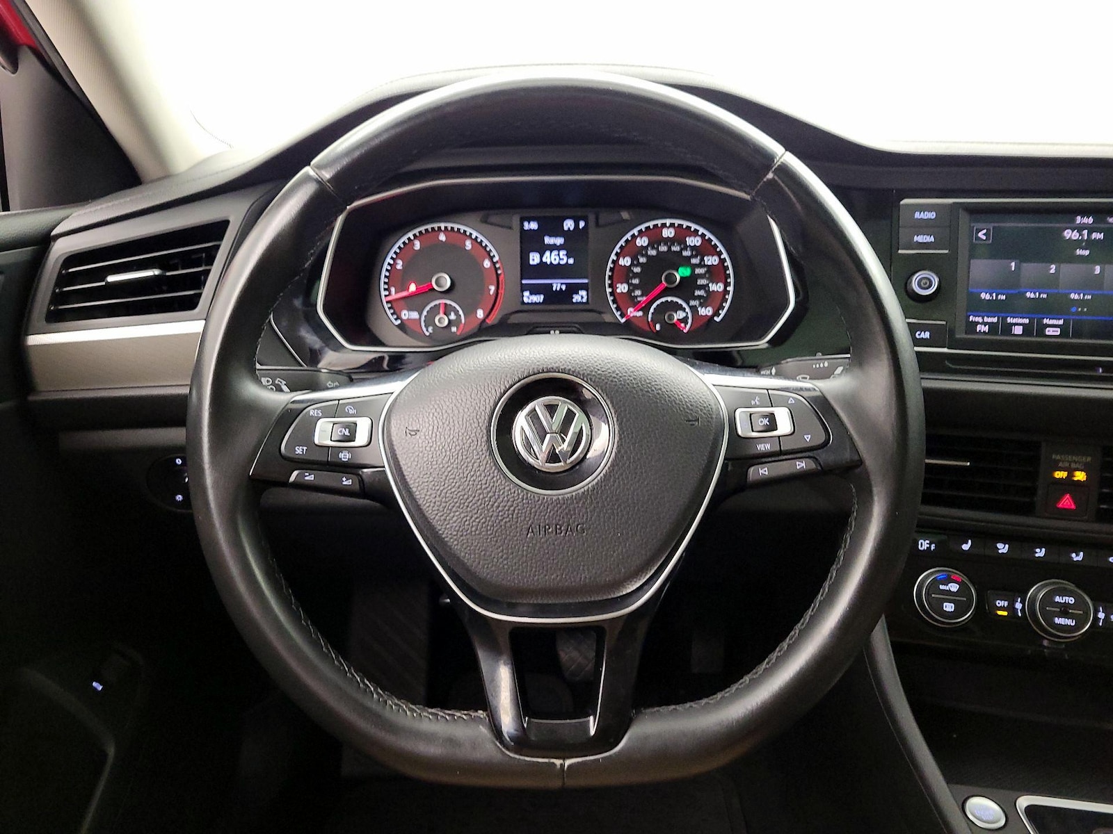 2019 Volkswagen Jetta SE - Photo 11
