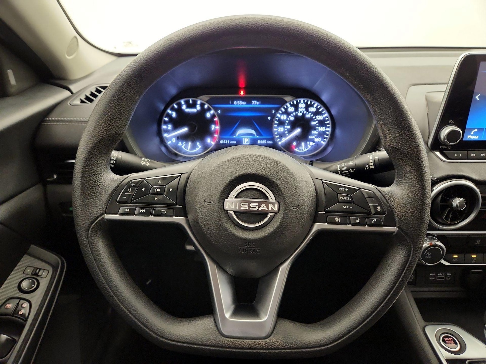 2024 Nissan Sentra SV - Photo 11
