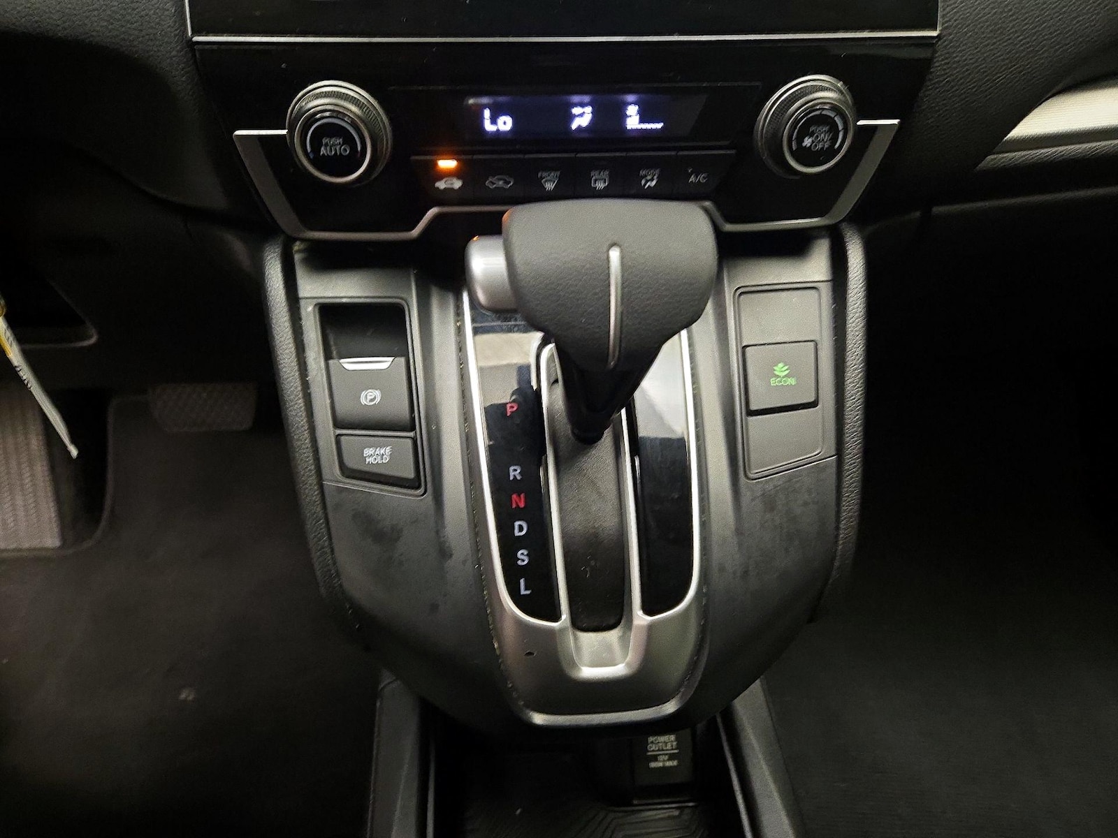 2017 Honda CR-V LX - Photo 18