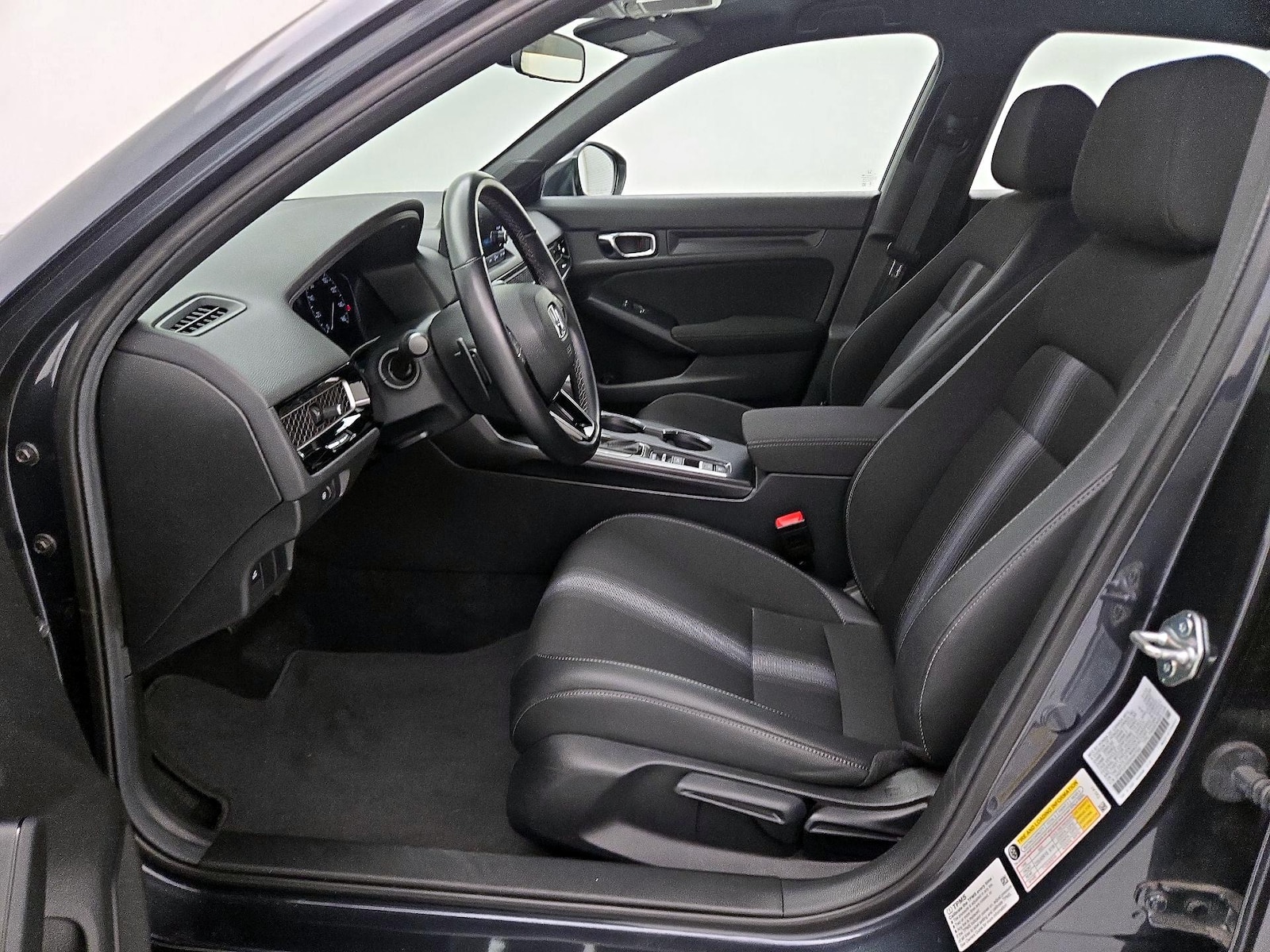 2025 Honda Civic Sport - Photo 12