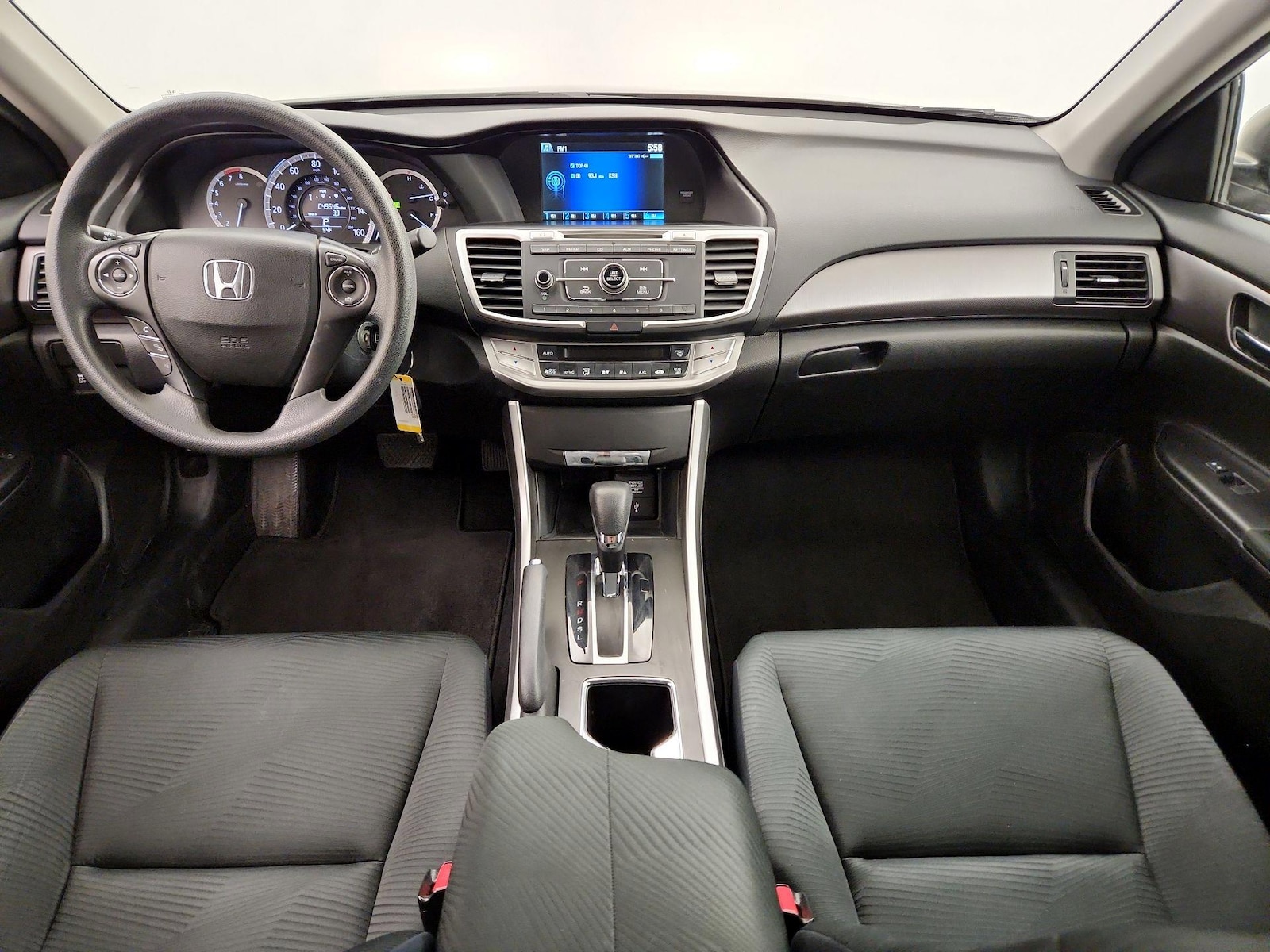 2015 Honda Accord LX - Photo 10