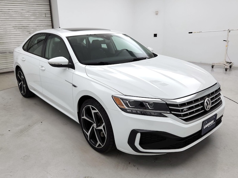 2020 Volkswagen Passat R-Line