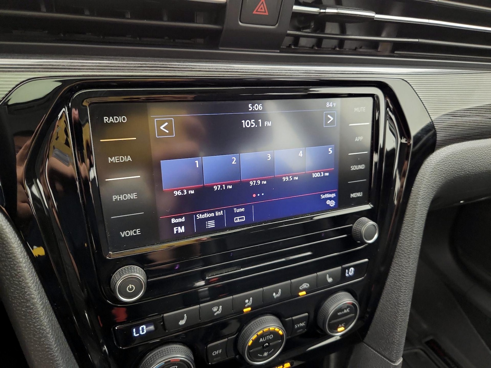 2020 Volkswagen Passat R-Line - Photo 14