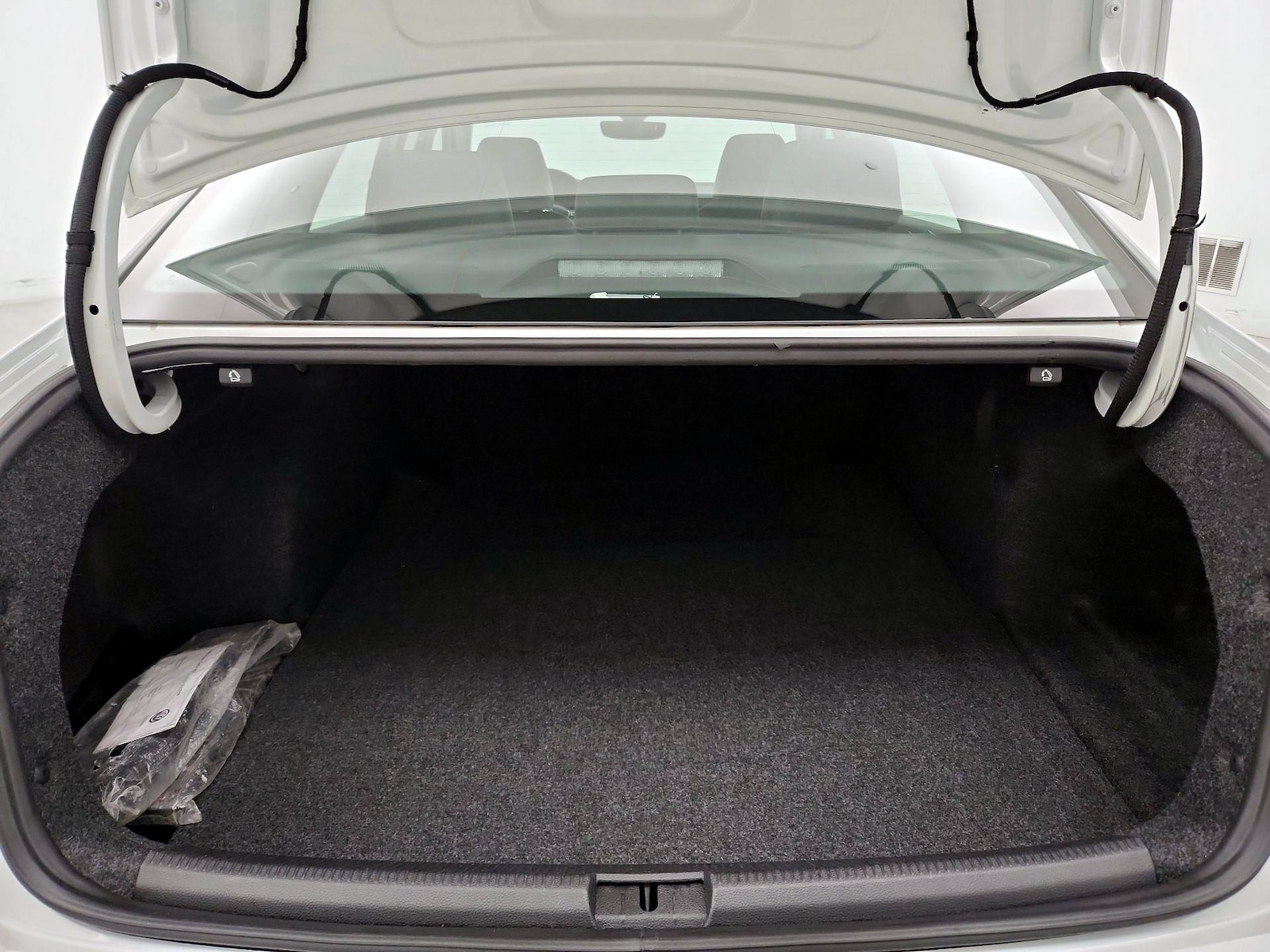 2020 Volkswagen Passat R-Line - Photo 20