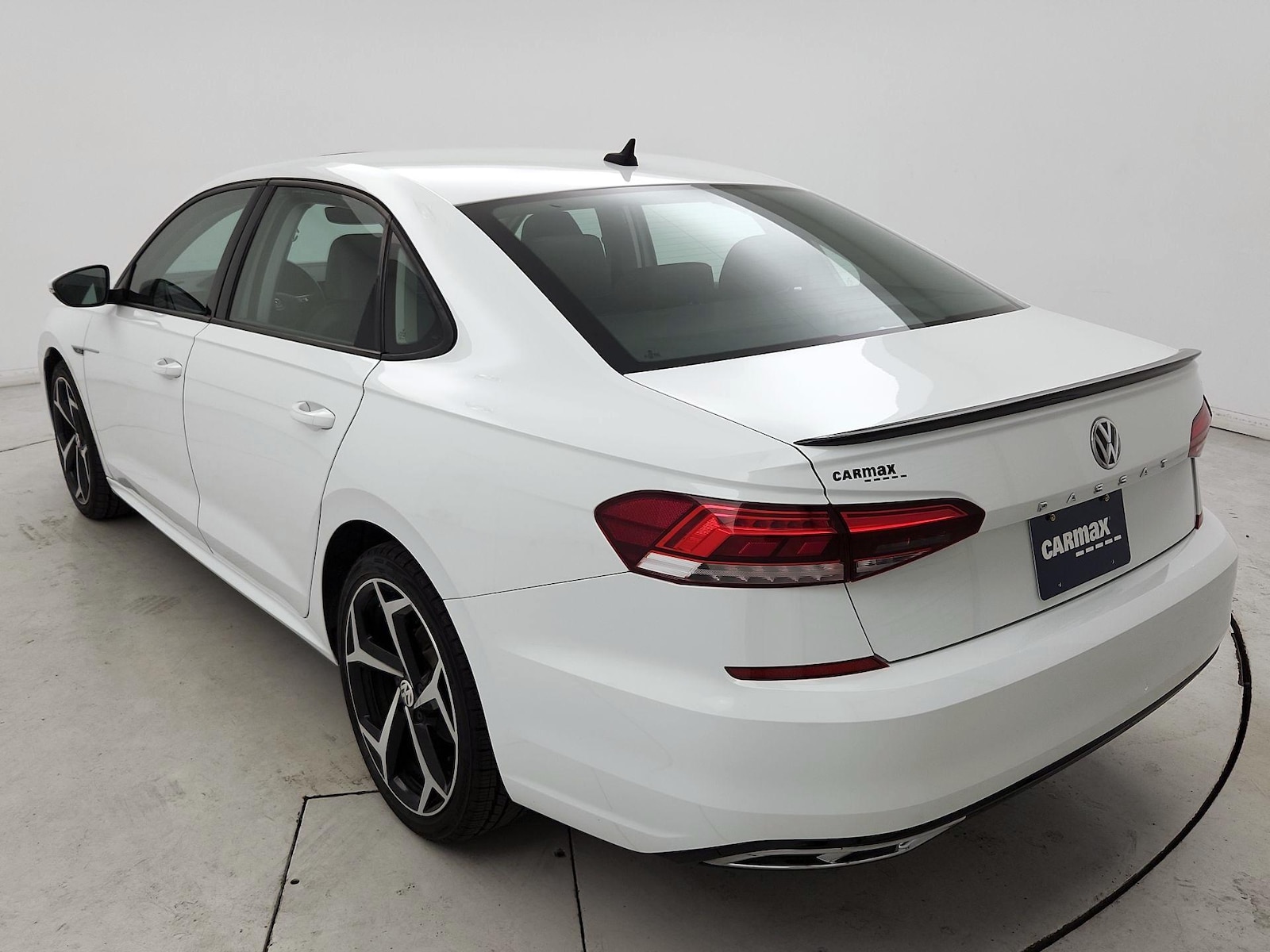 2020 Volkswagen Passat R-Line - Photo 7