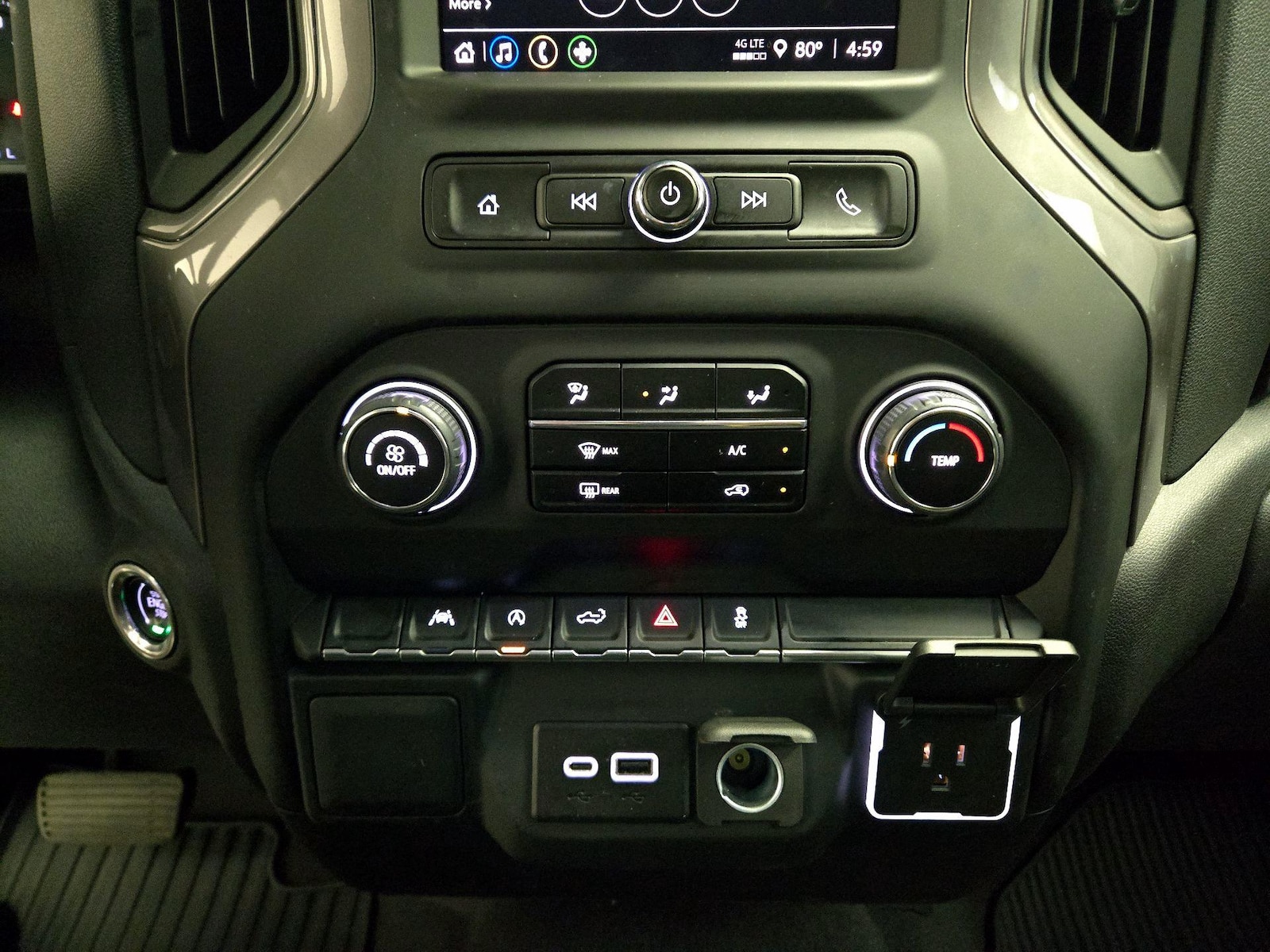 2023 Chevrolet Silverado 1500 Custom - Photo 17