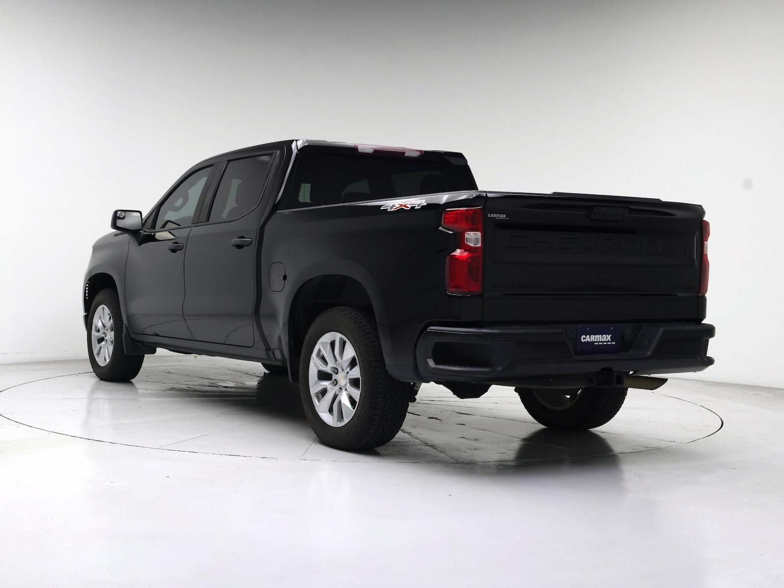 2023 Chevrolet Silverado 1500 Custom - Photo 3