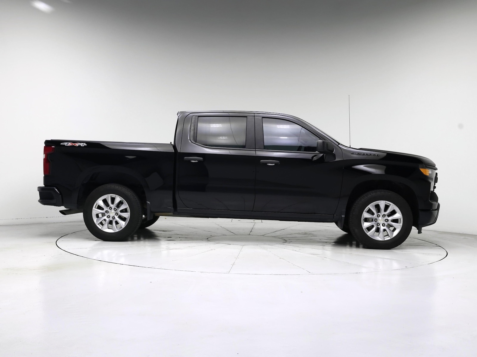 2023 Chevrolet Silverado 1500 Custom - Photo 8