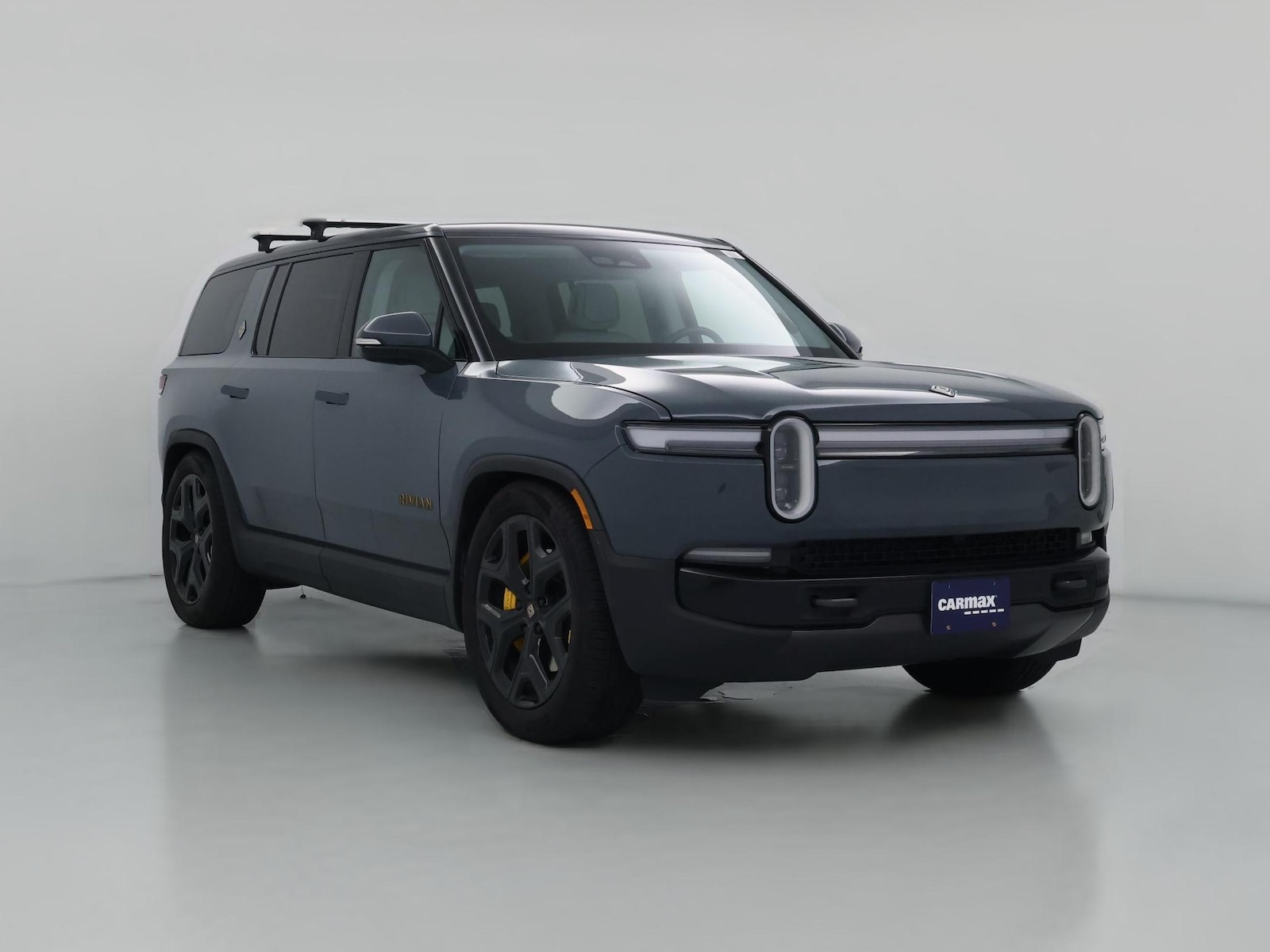 2025 Rivian R1S Ascend