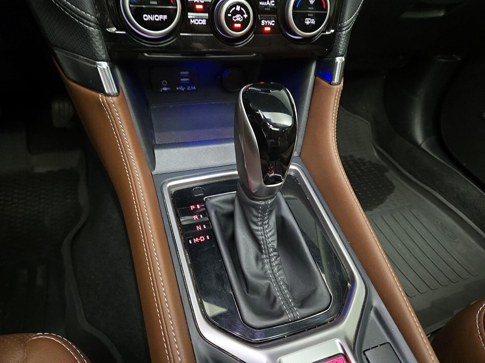 2021 Subaru Forester Touring - Photo 19