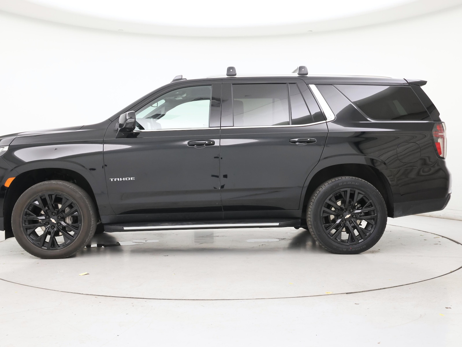 2023 Chevrolet Tahoe LT - Photo 4