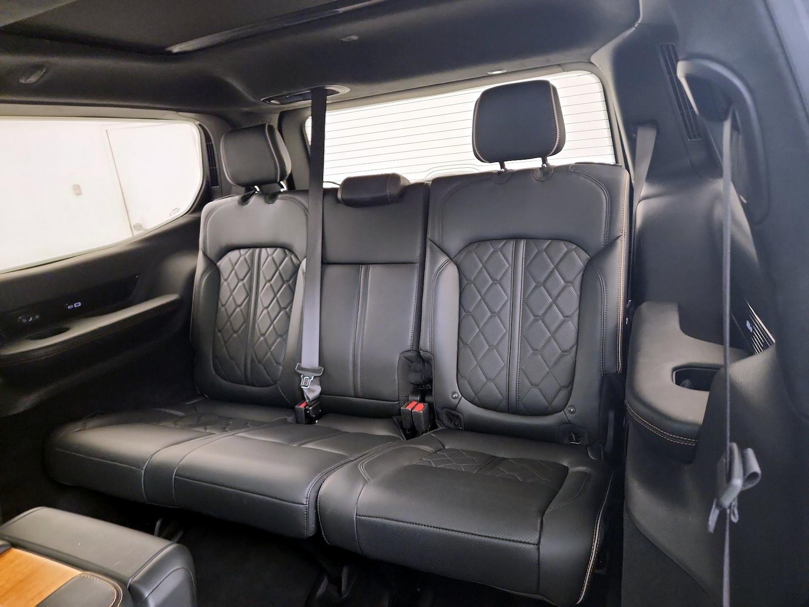 2022 Jeep Grand Wagoneer Series III - Photo 21