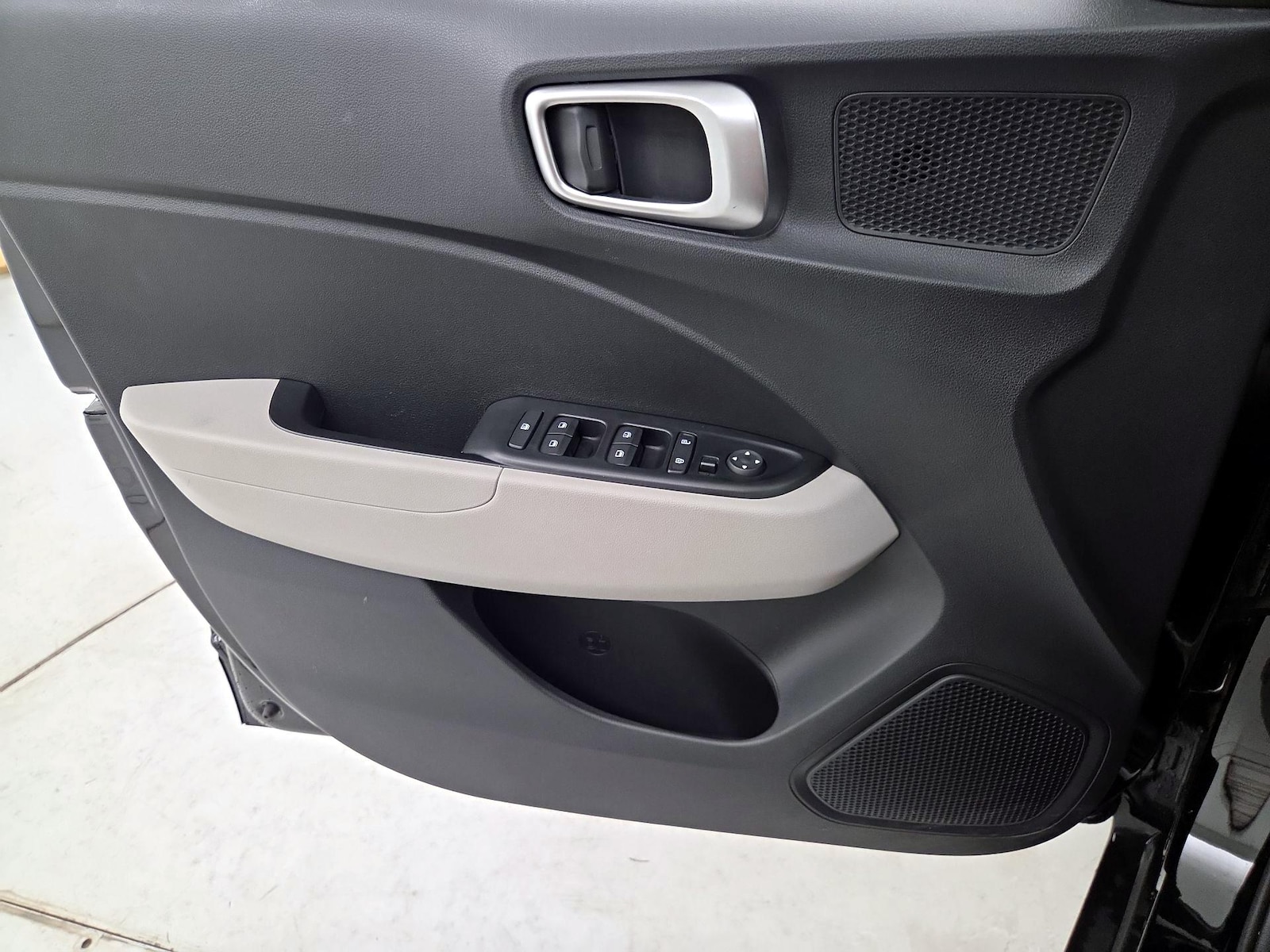 2020 Hyundai Venue SEL - Photo 13