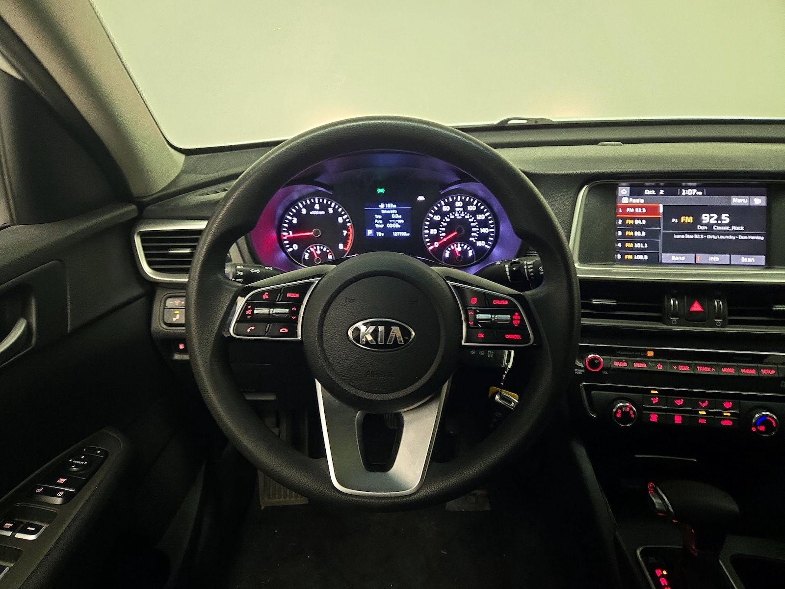 2020 Kia Optima LX - Photo 11