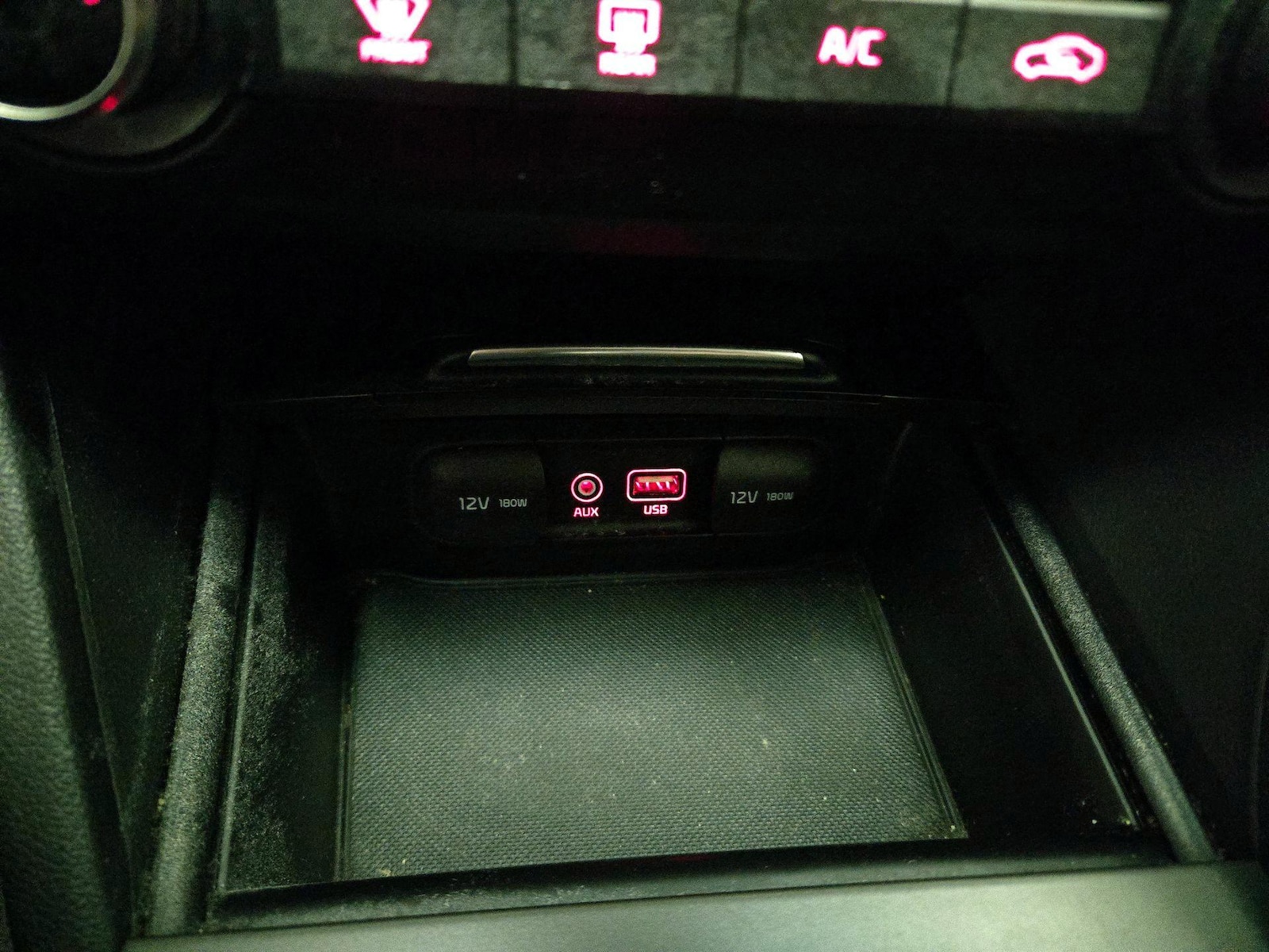 2020 Kia Optima LX - Photo 19