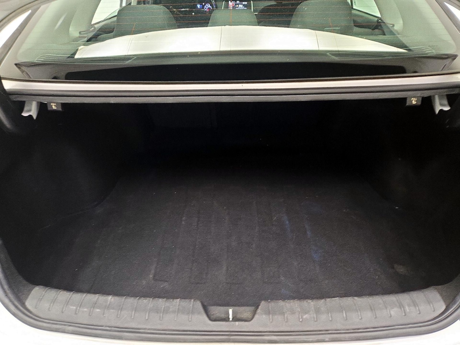 2020 Kia Optima LX - Photo 21