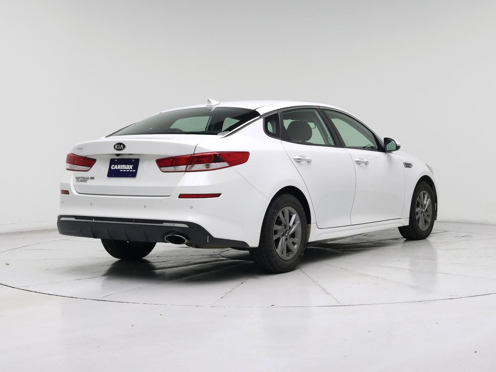 2020 Kia Optima LX - Photo 9