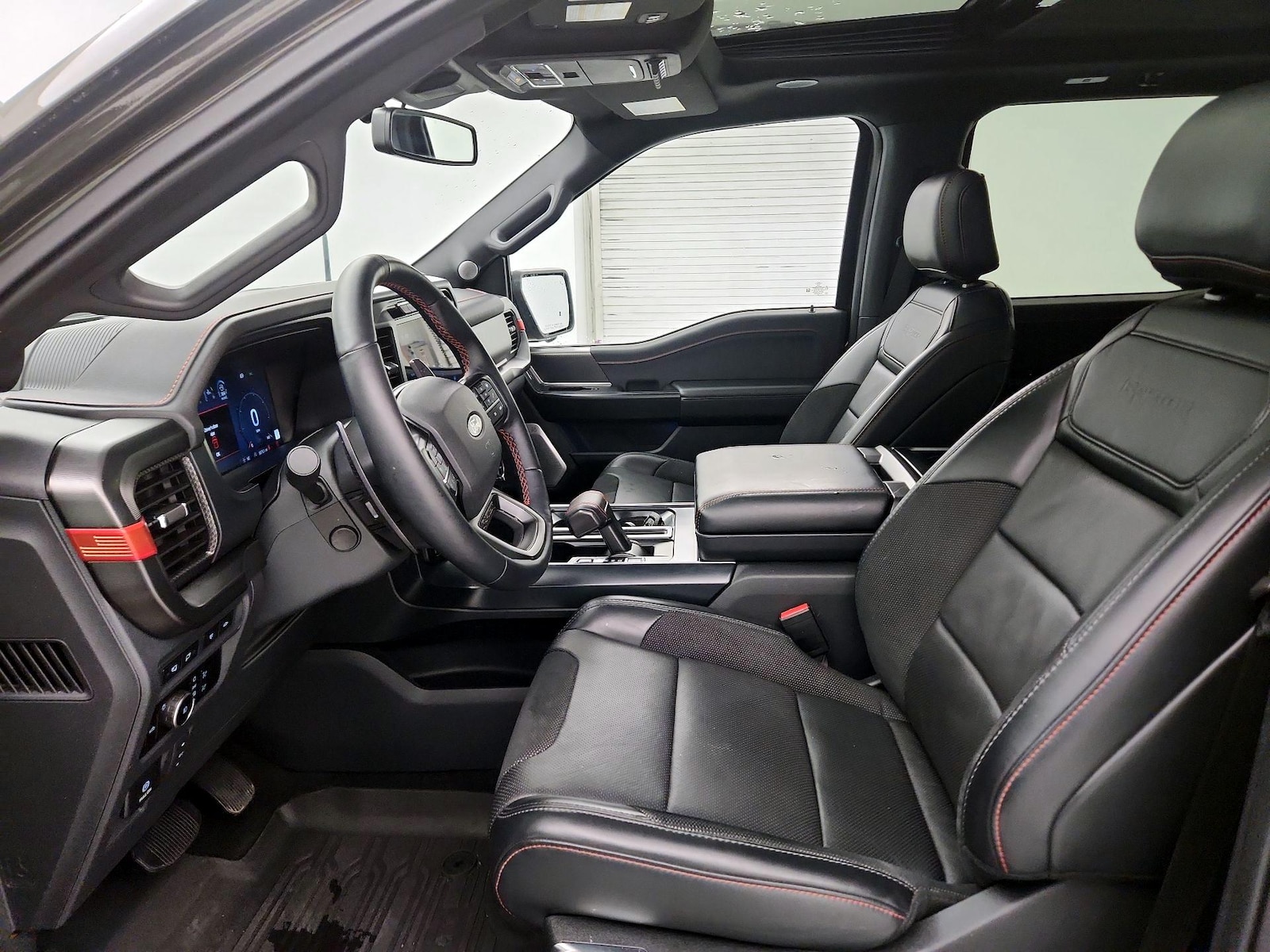 2024 Ford F-150 Raptor - Photo 12