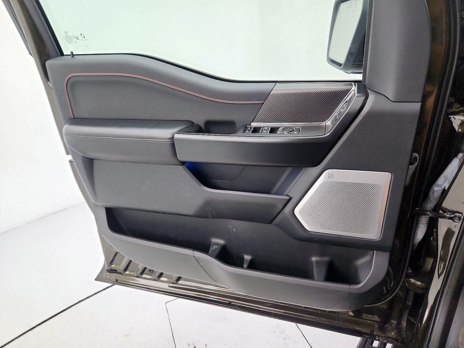 2024 Ford F-150 Raptor - Photo 13