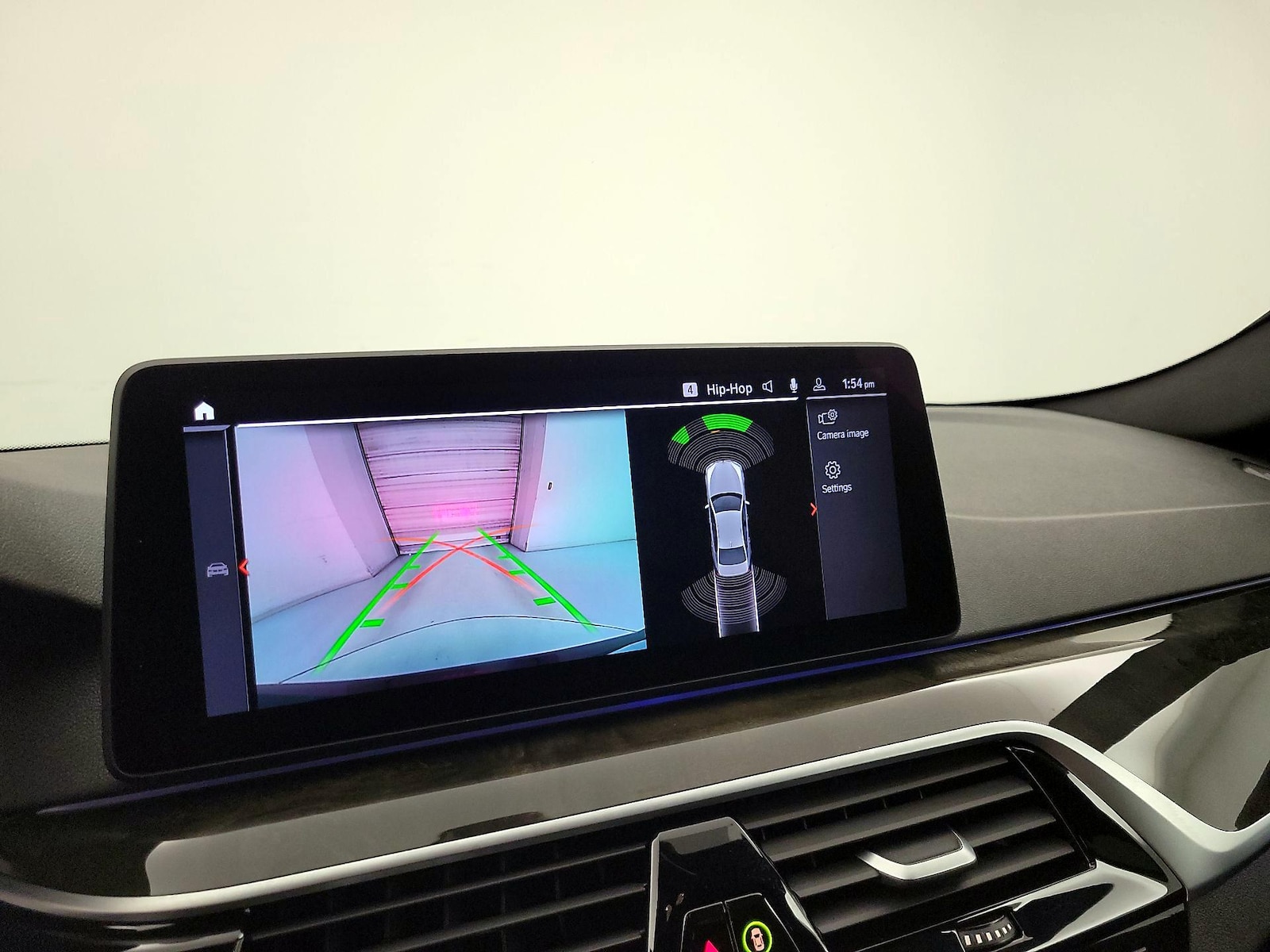 2022 BMW 5 Series 530i - Photo 16