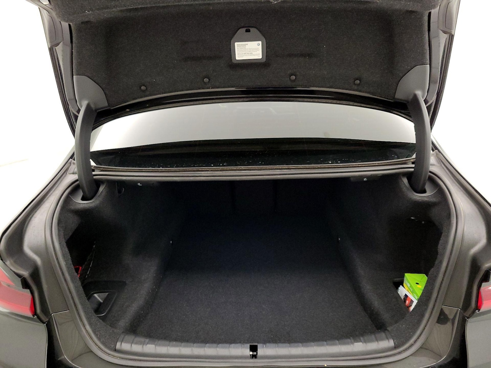 2022 BMW 5 Series 530i - Photo 21