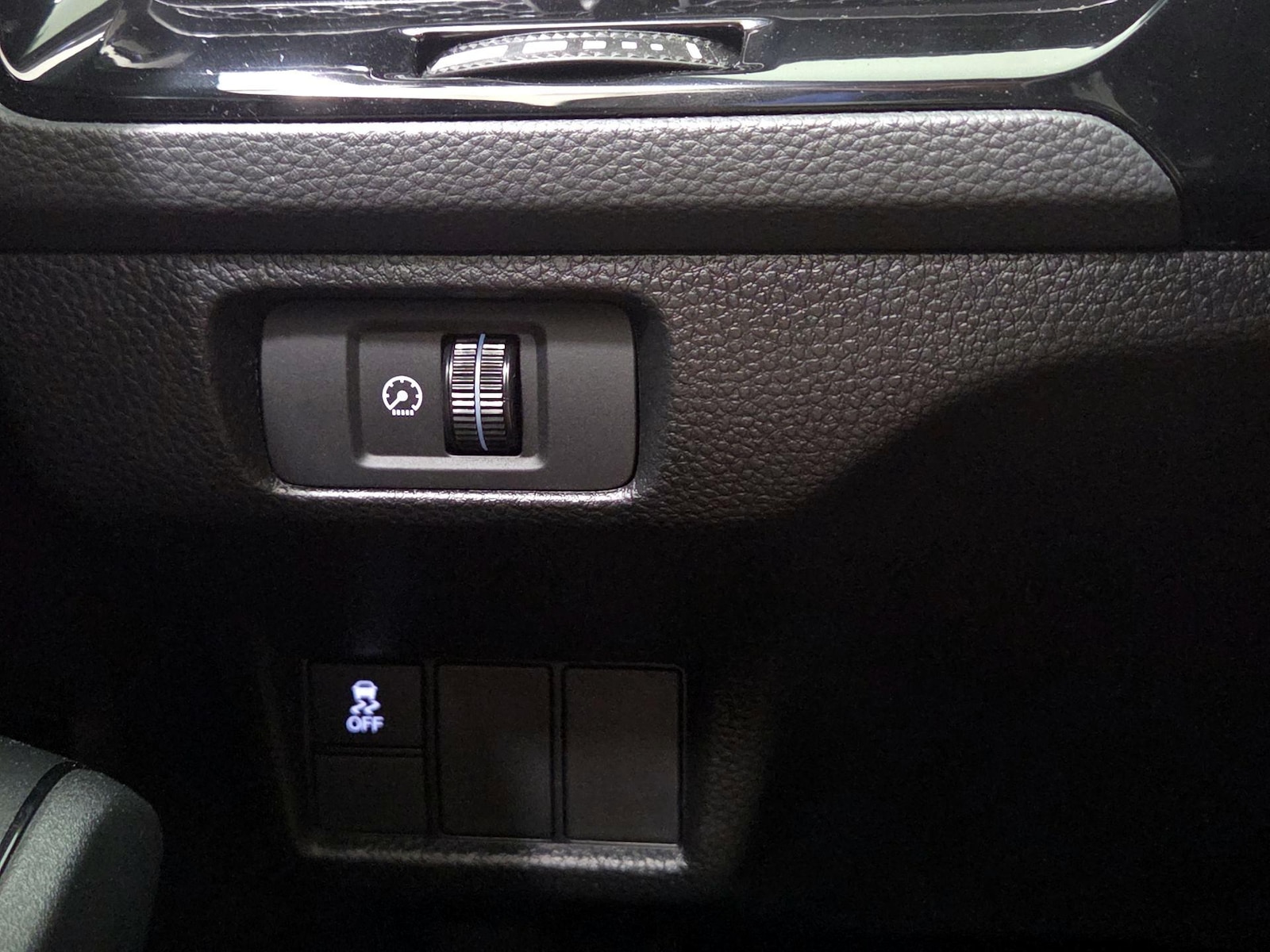 2026 Honda Civic Sport - Photo 14