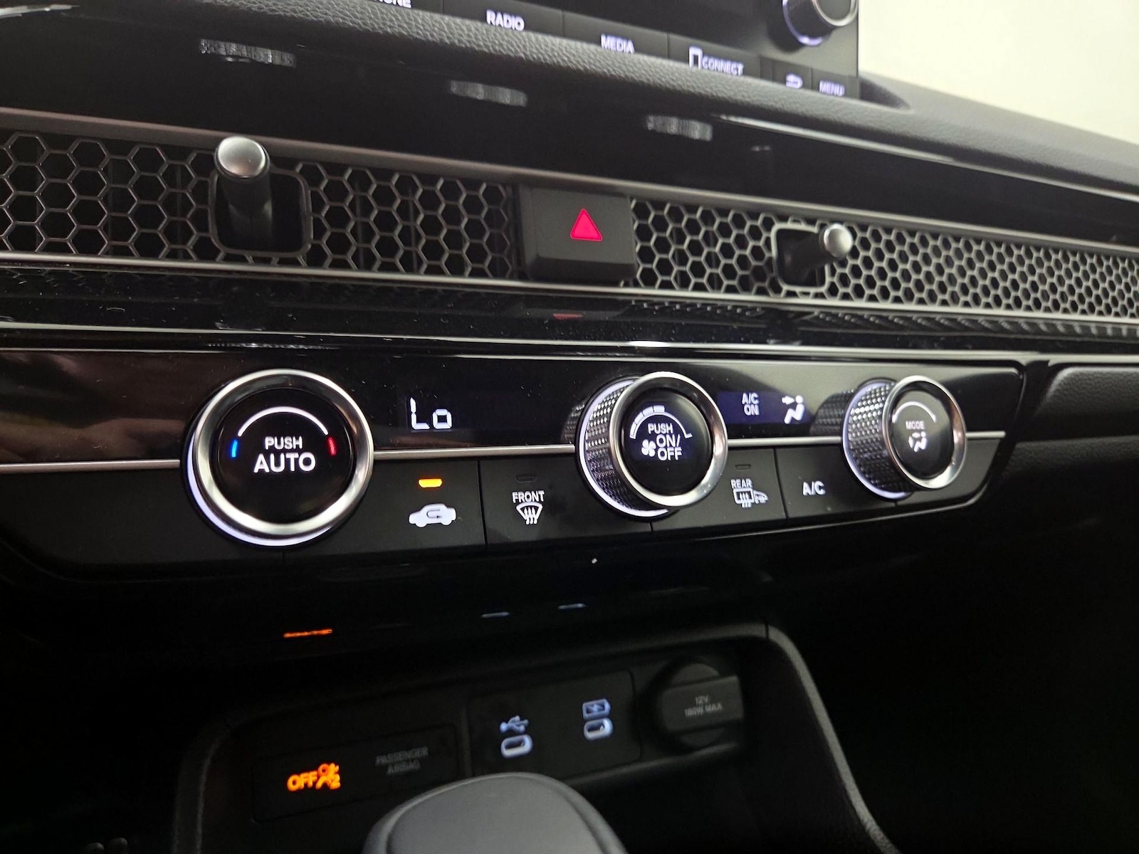 2026 Honda Civic Sport - Photo 17