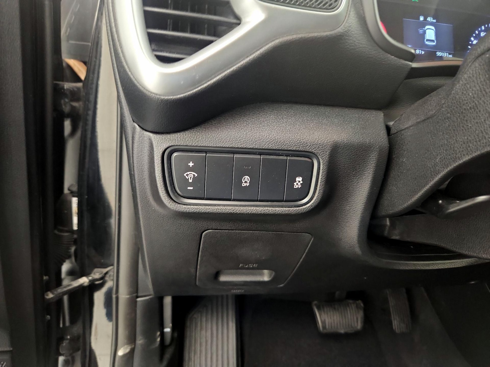 2021 Kia Soul LX - Photo 14