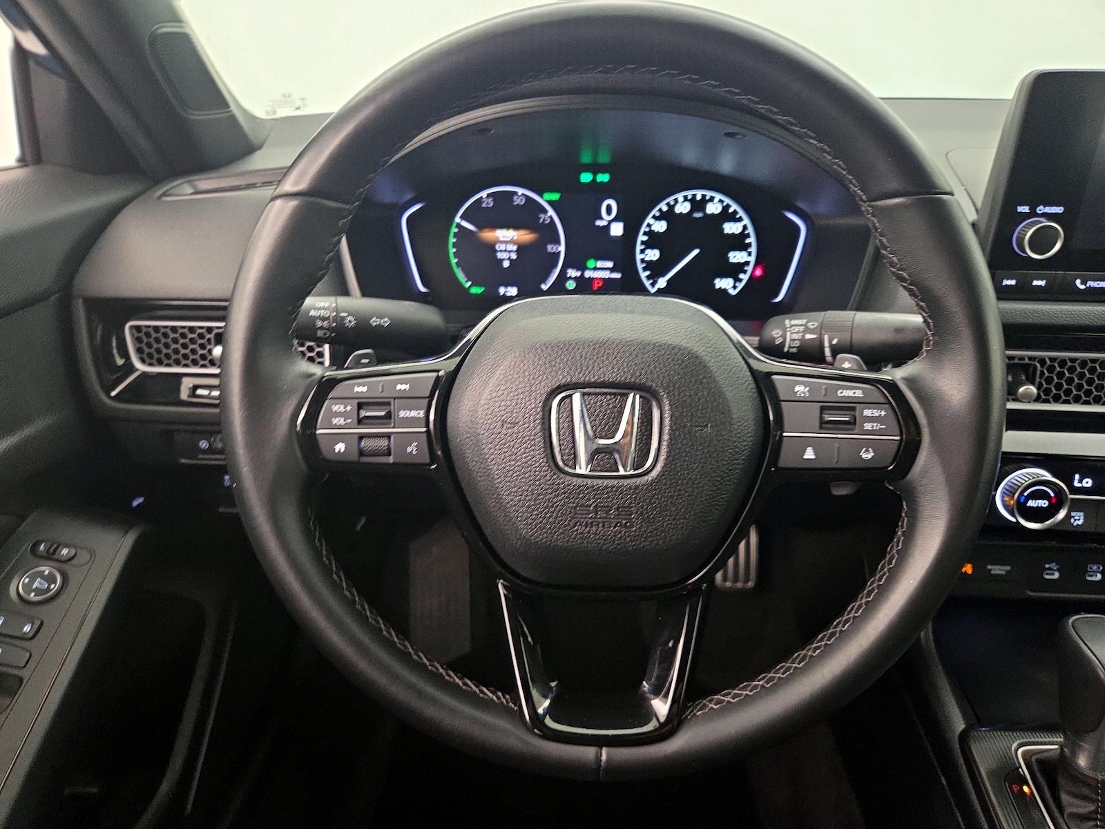 2025 Honda Civic Sport - Photo 11