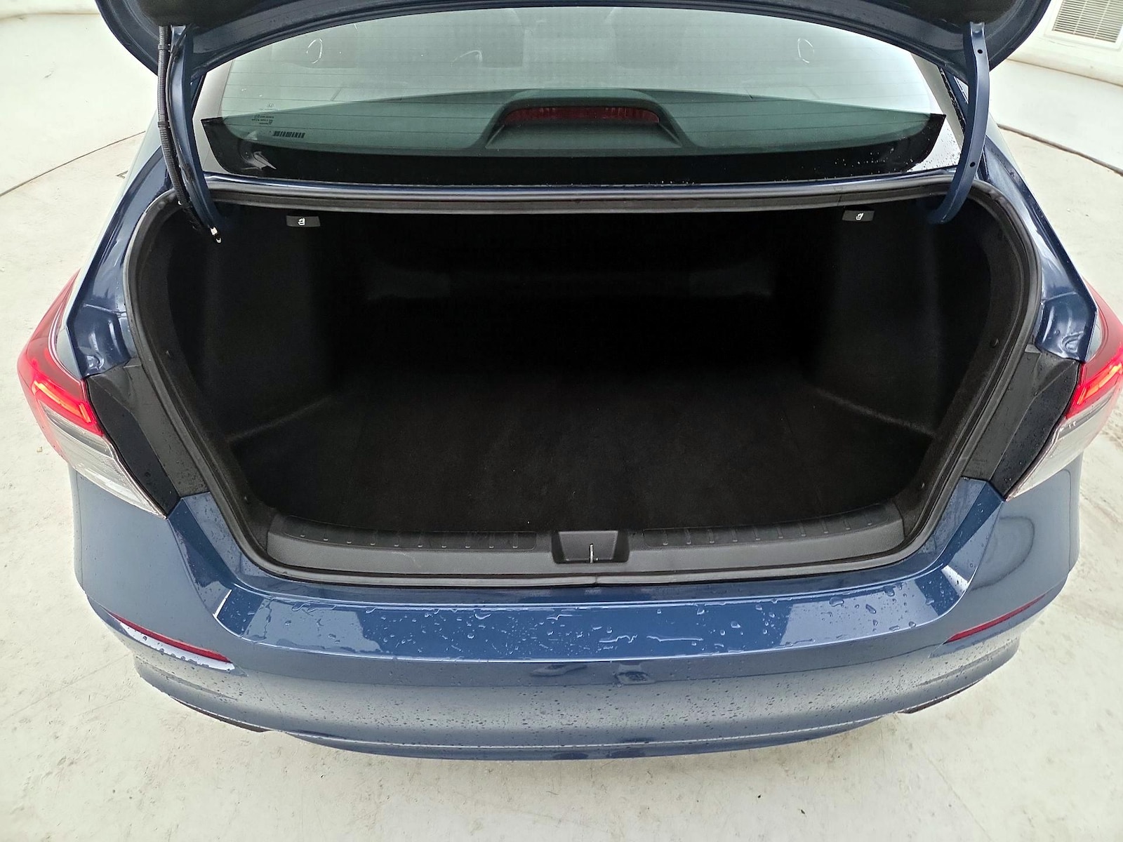 2025 Honda Civic Sport - Photo 22