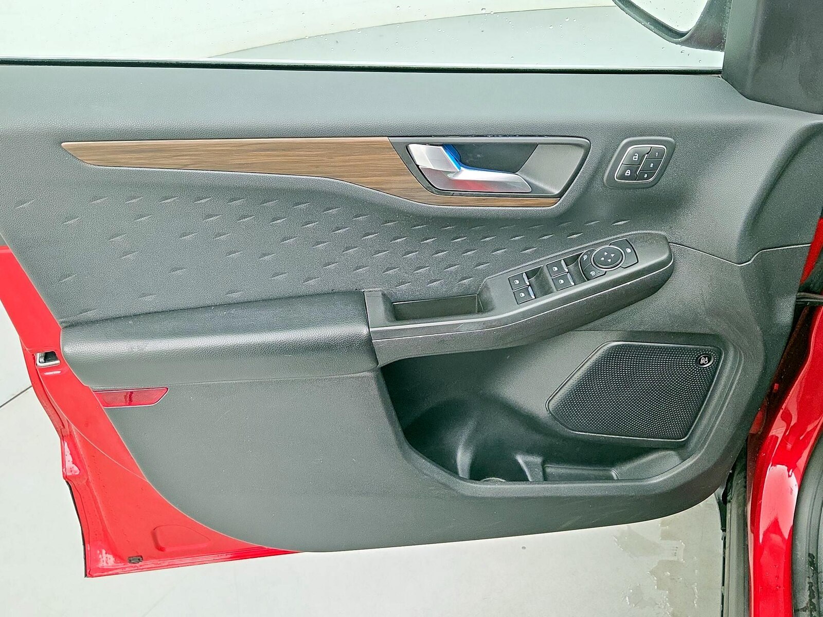 2020 Ford Escape Titanium - Photo 13