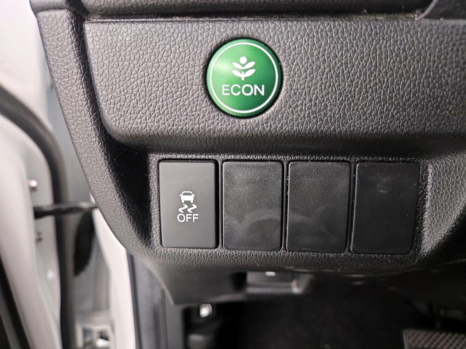 2016 Honda Fit LX - Photo 14