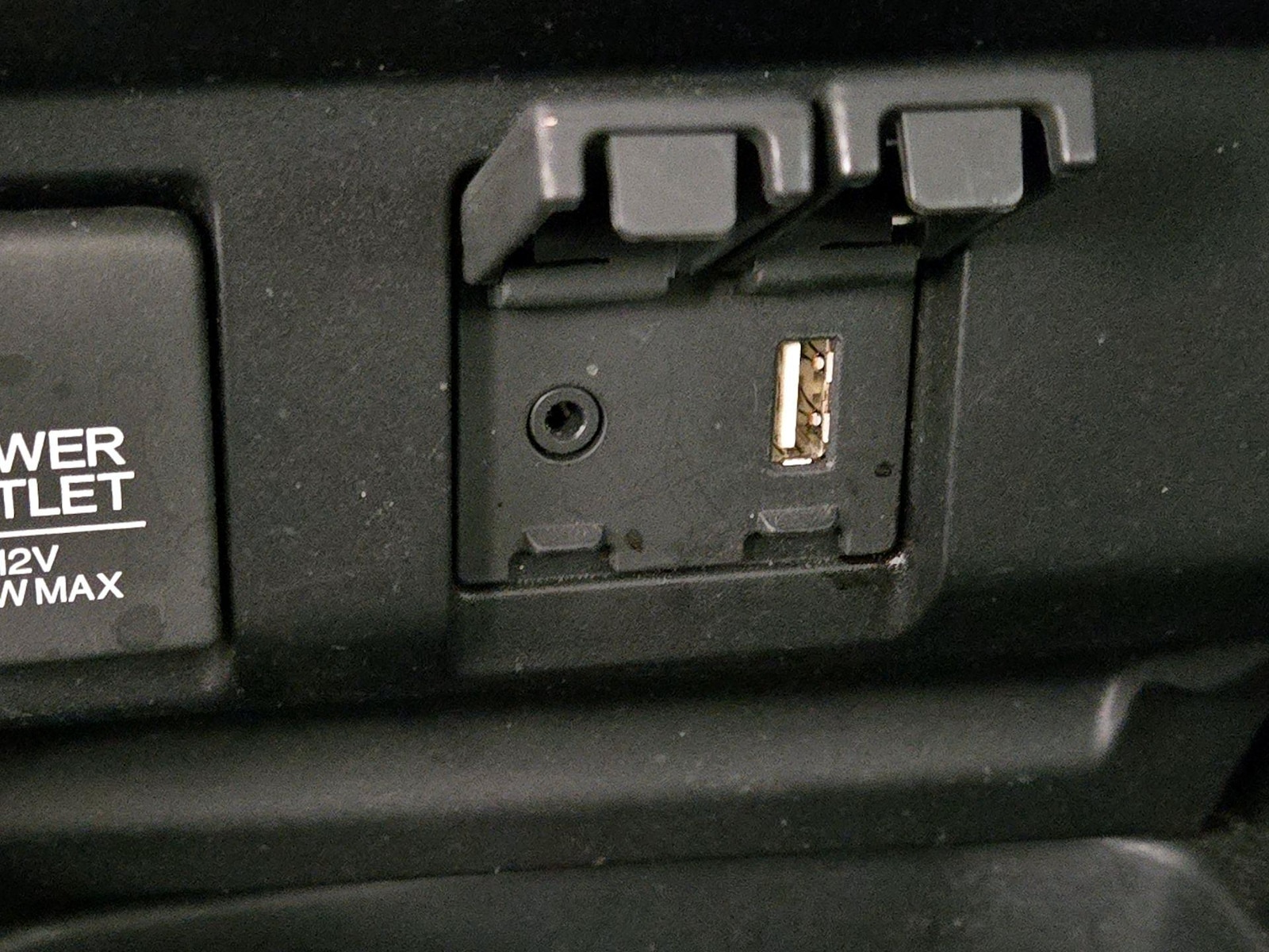 2016 Honda Fit LX - Photo 19