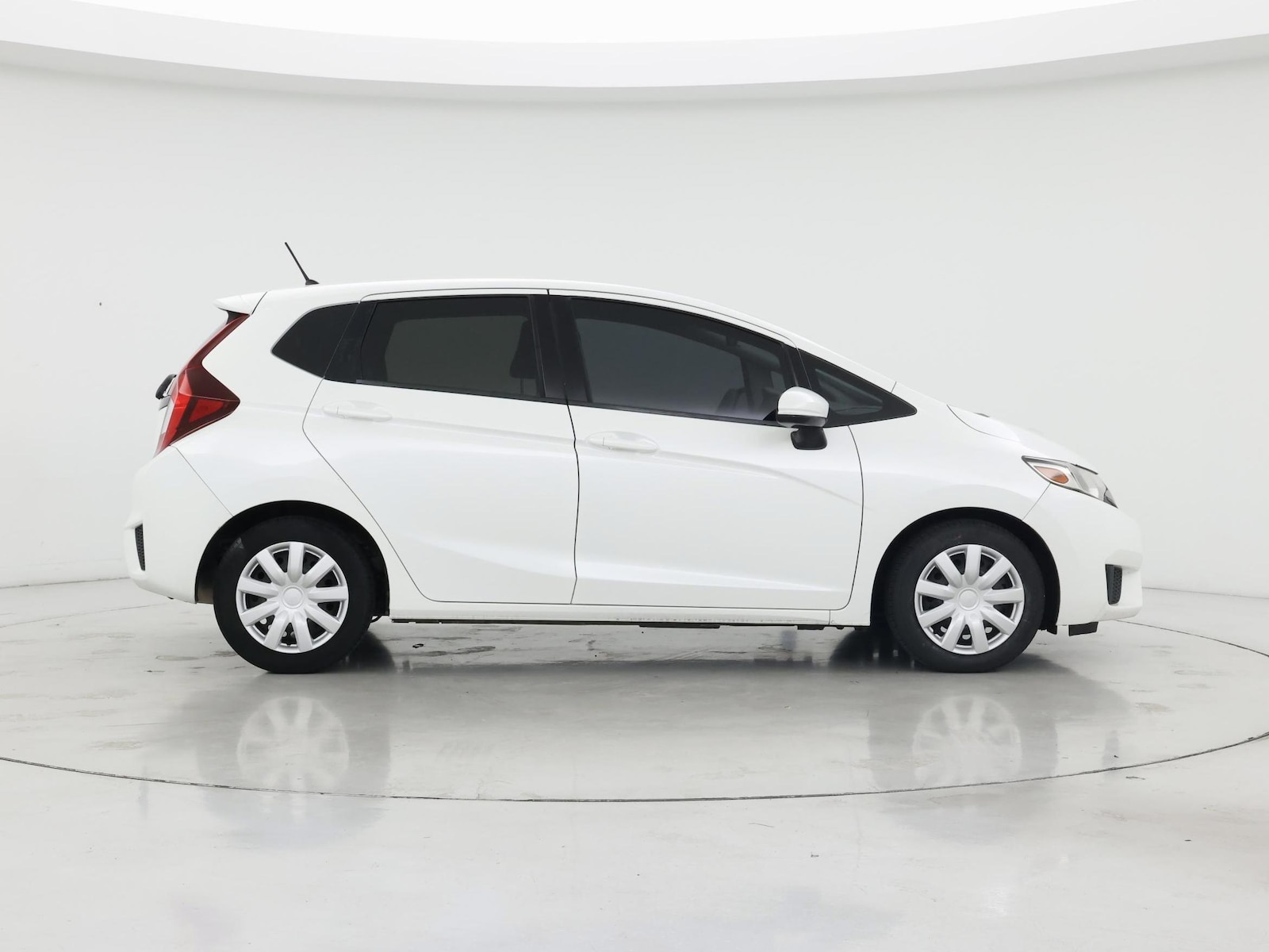 2016 Honda Fit LX - Photo 8