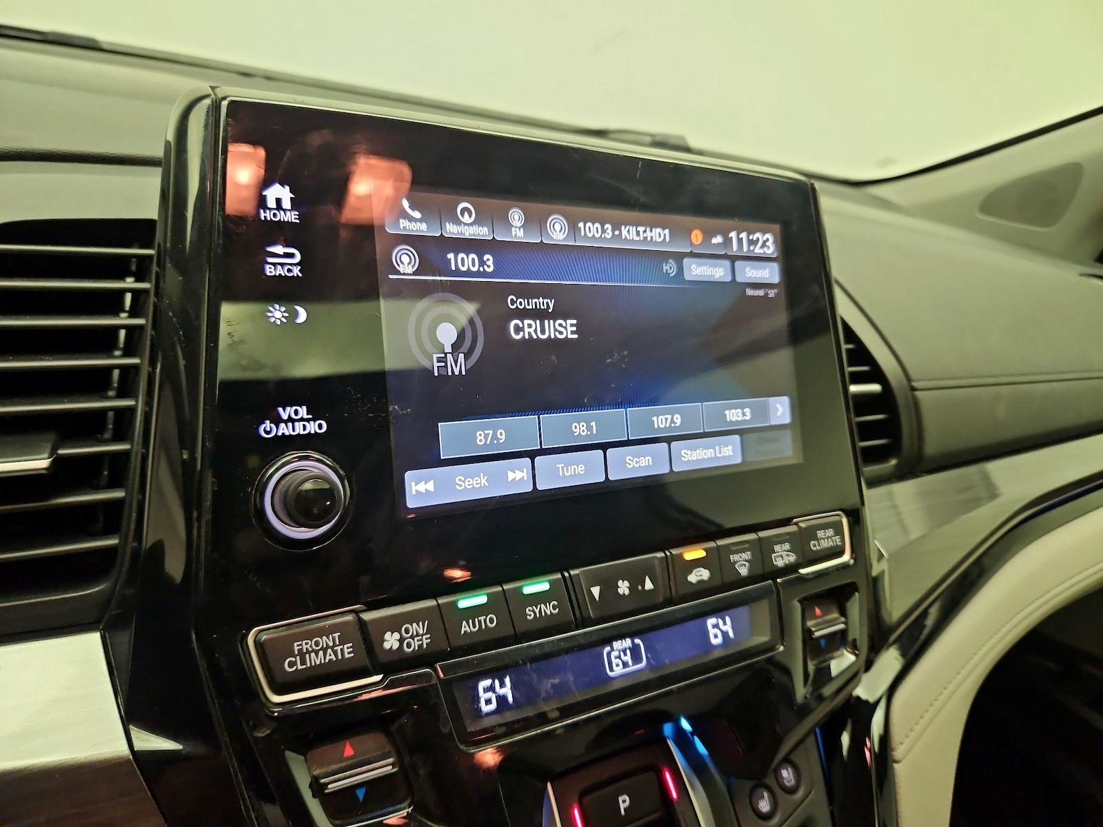 2022 Honda Odyssey Elite - Photo 17
