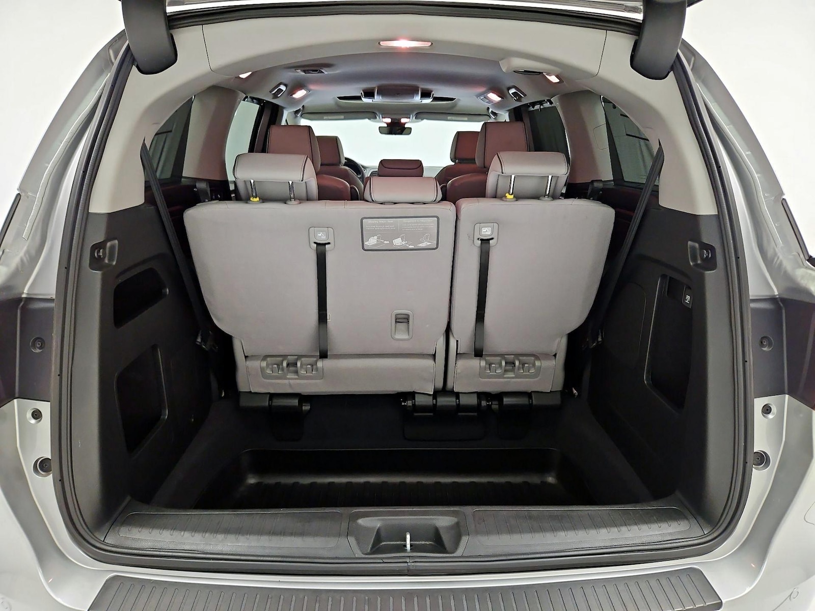 2022 Honda Odyssey Elite - Photo 24